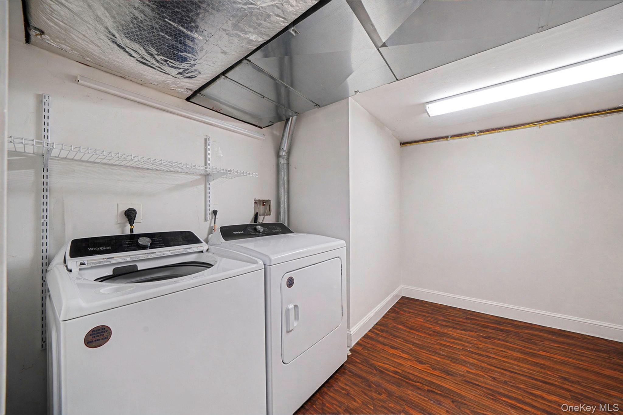 Single Family Moriches  Suffolk County, NY 11780, MLS-985987-32