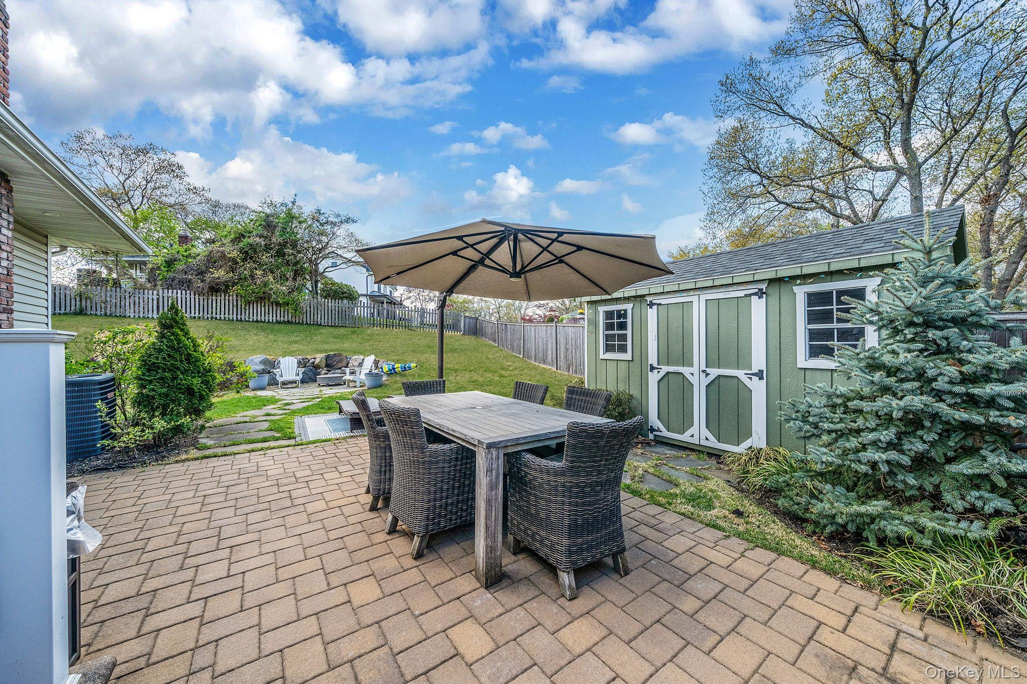 Single Family Moriches  Suffolk County, NY 11780, MLS-985987-34