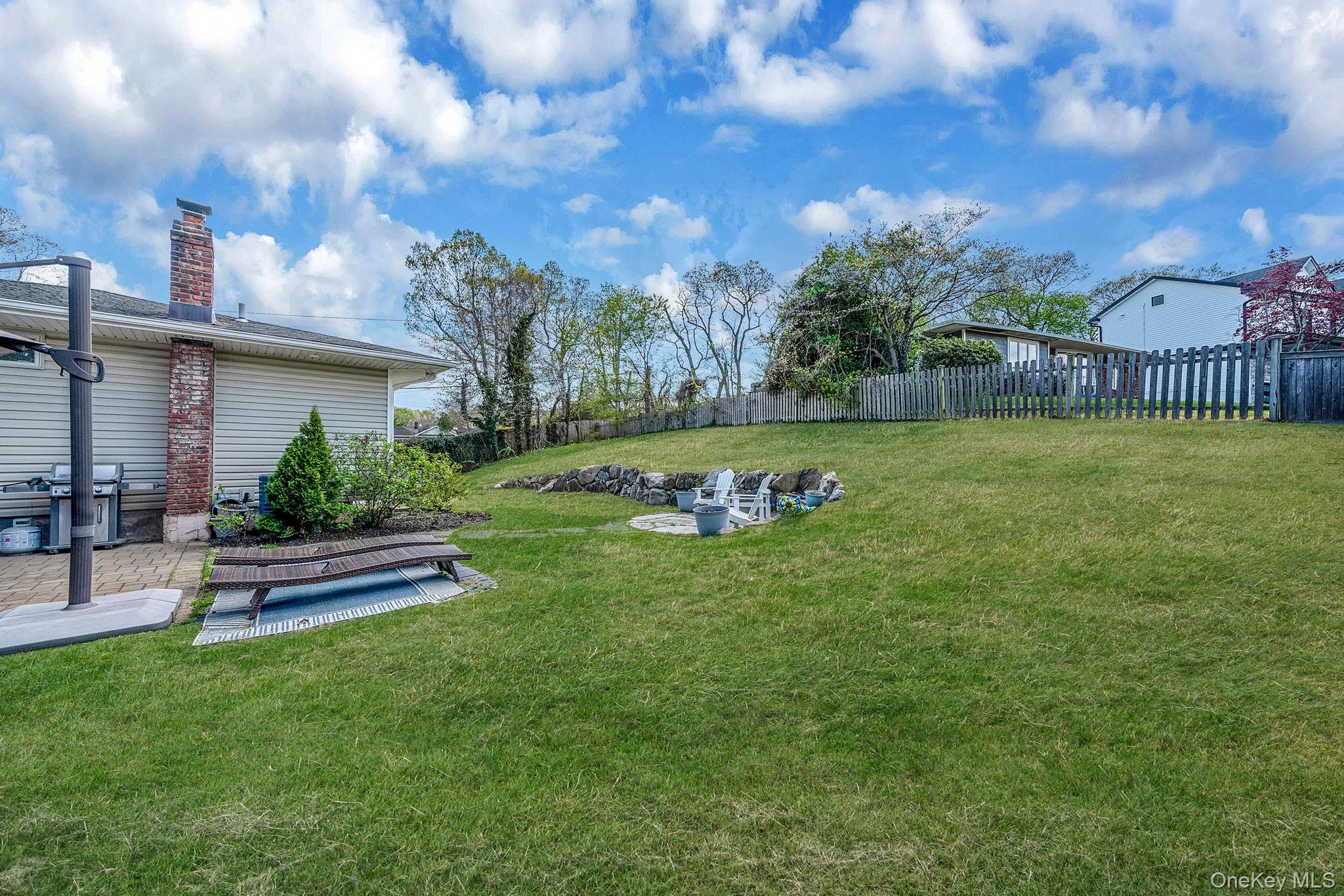 Single Family Moriches  Suffolk County, NY 11780, MLS-985987-38