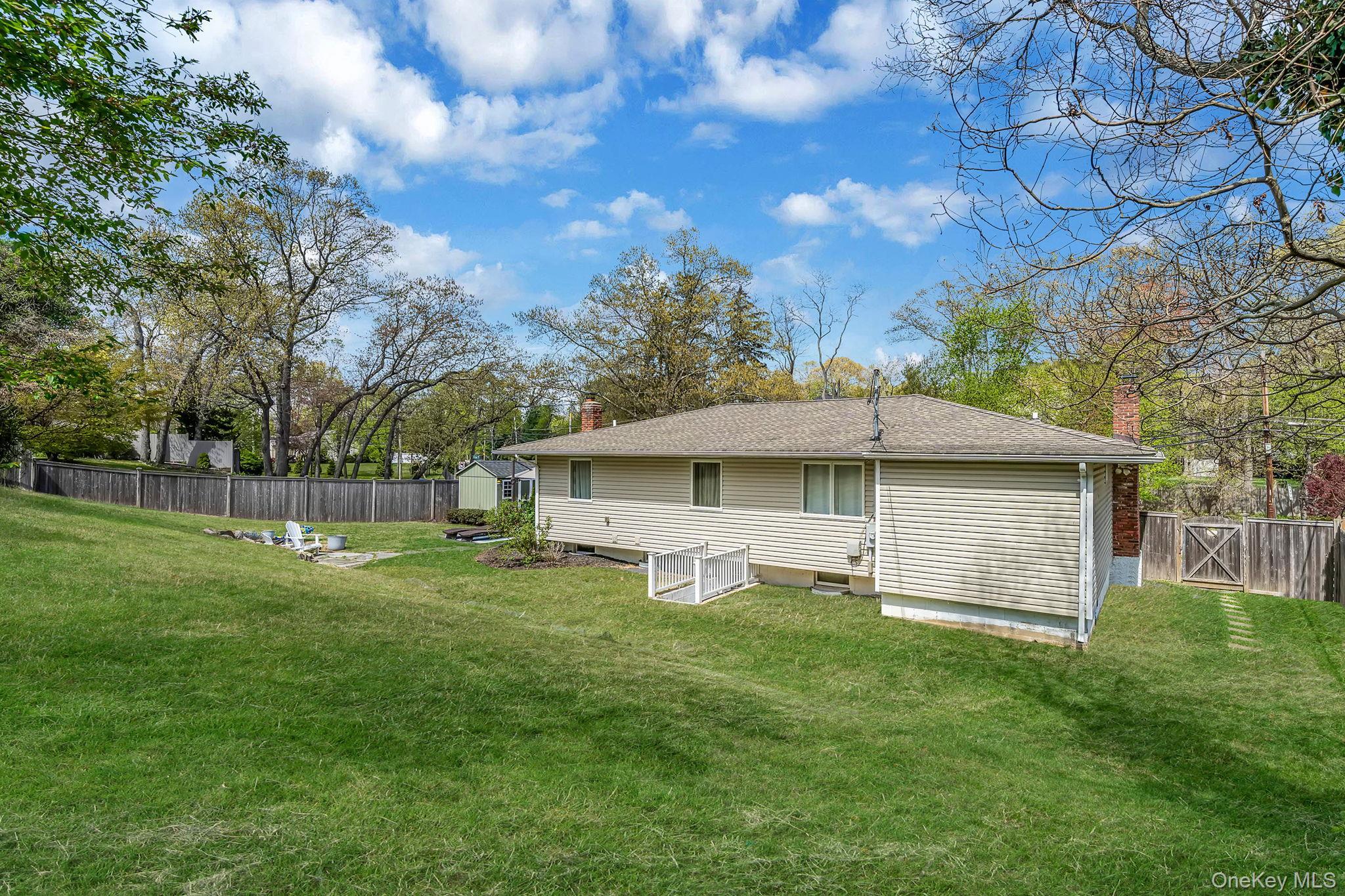 Single Family Moriches  Suffolk County, NY 11780, MLS-985987-41