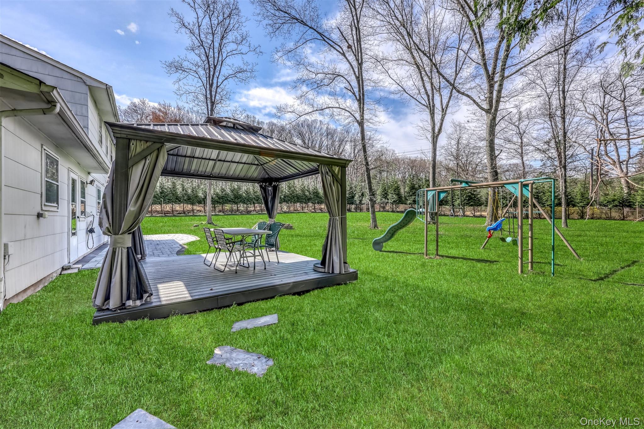 Single Family Cottage  Rockland County, NY 10901, MLS-985996-21