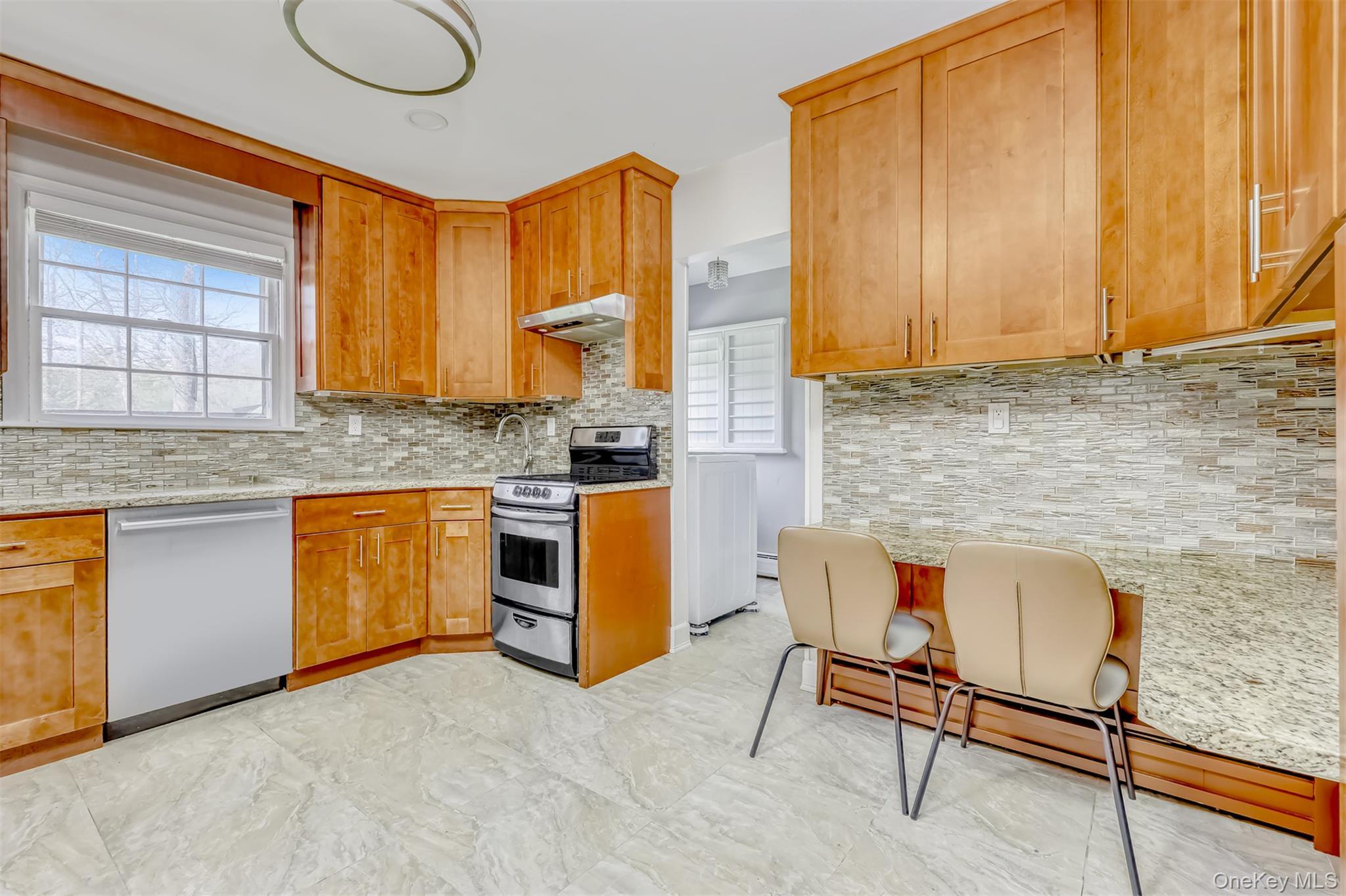 Single Family Cottage  Rockland County, NY 10901, MLS-985996-7
