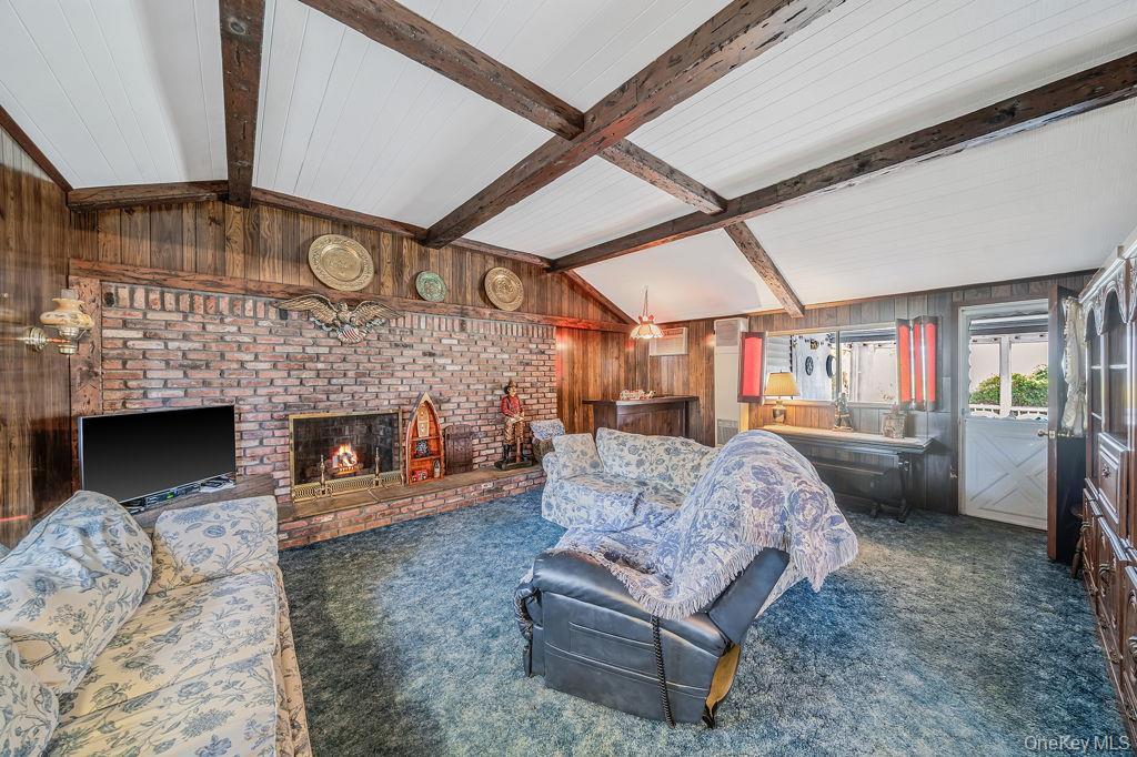 Single Family 17th  Suffolk County, NY 11729, MLS-986007-13