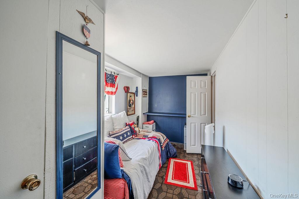 Single Family 17th  Suffolk County, NY 11729, MLS-986007-28