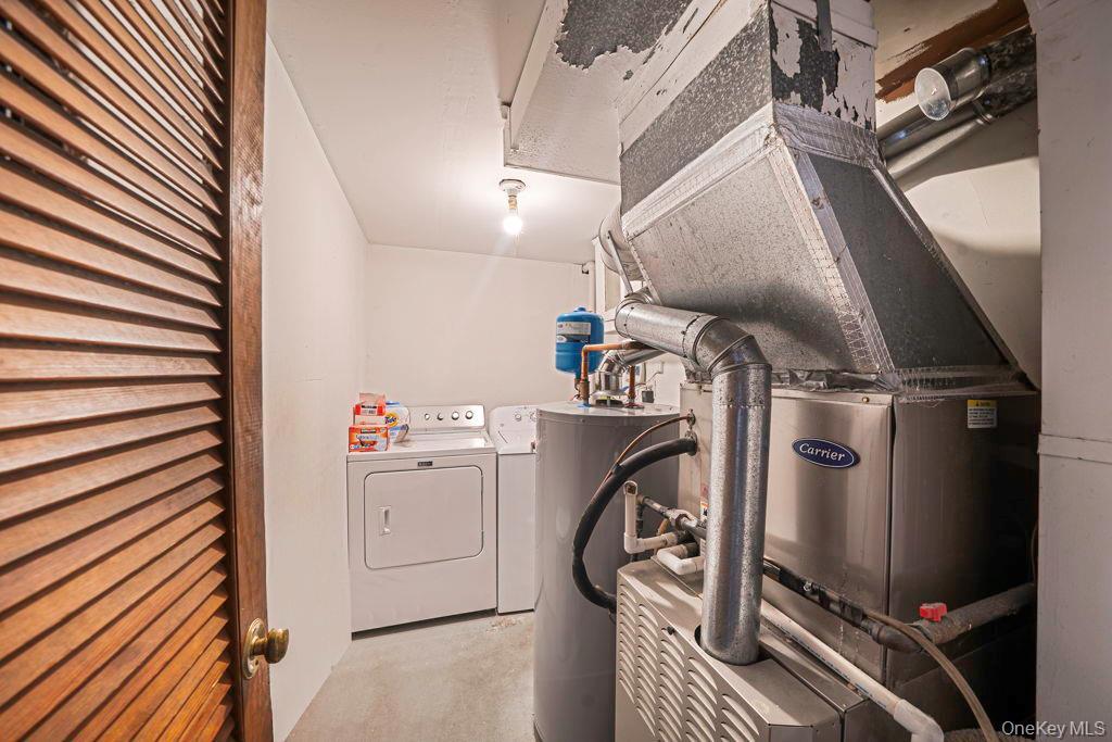 Single Family 17th  Suffolk County, NY 11729, MLS-986007-30