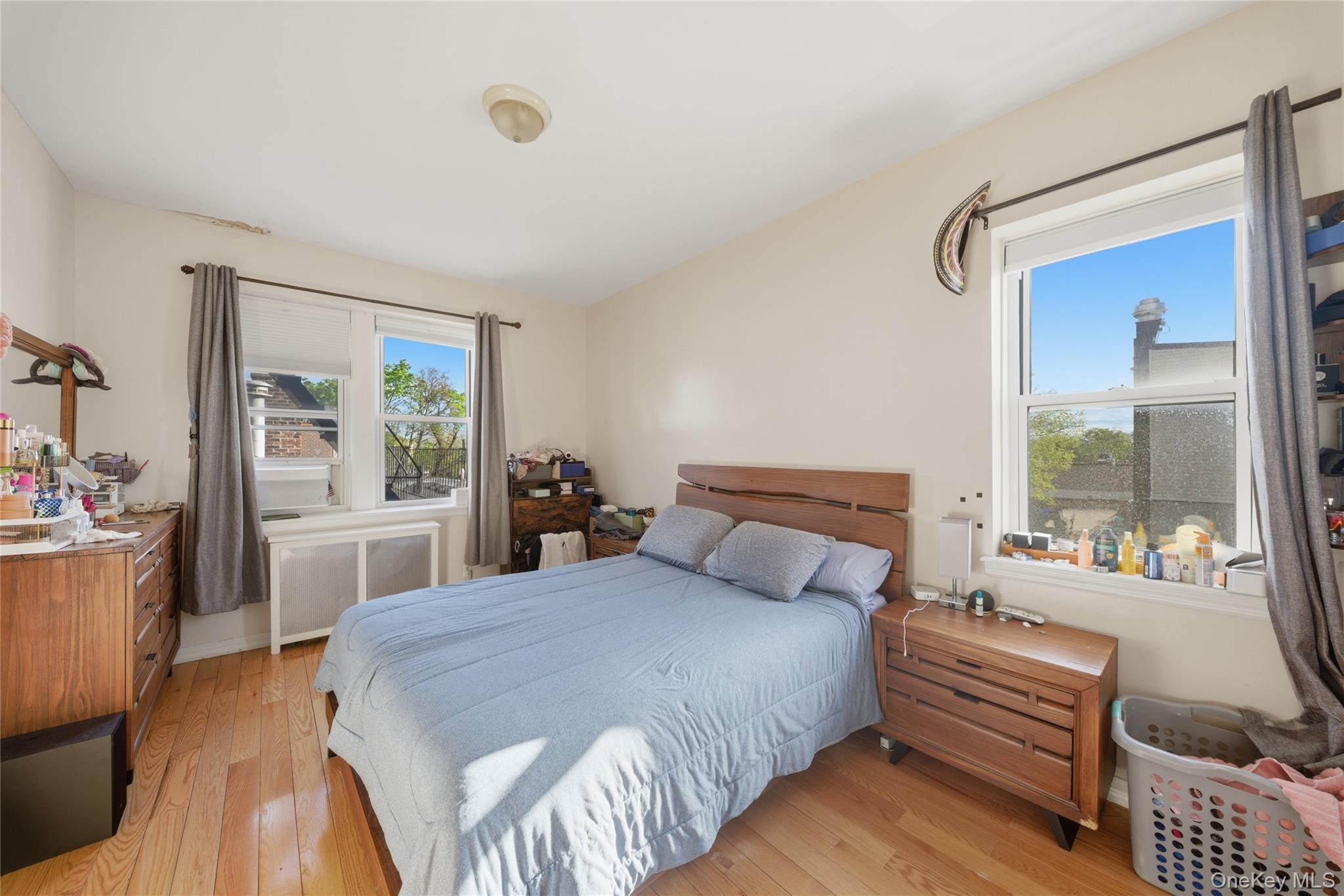 Single Family 14th Avenue Queens, NY 11357, MLS-986025-5