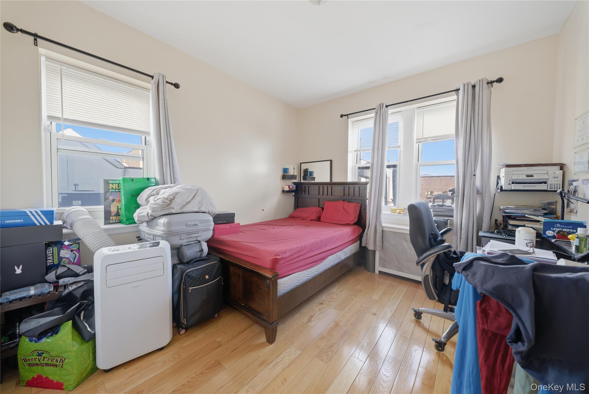 Single Family 14th Avenue Queens, NY 11357, MLS-986025-6