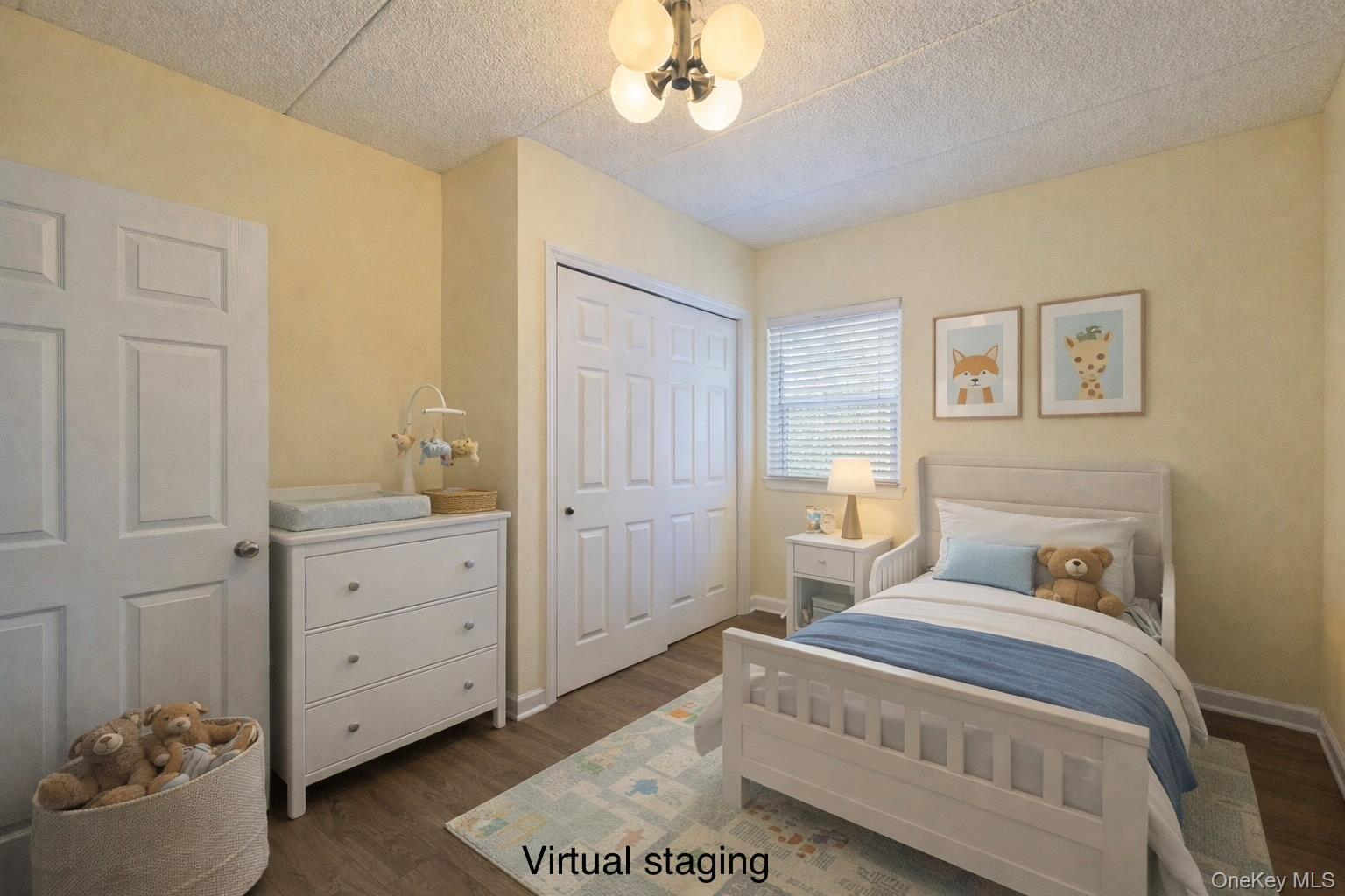 Condo Roosevelt  Queens, NY 11354, MLS-986033-8