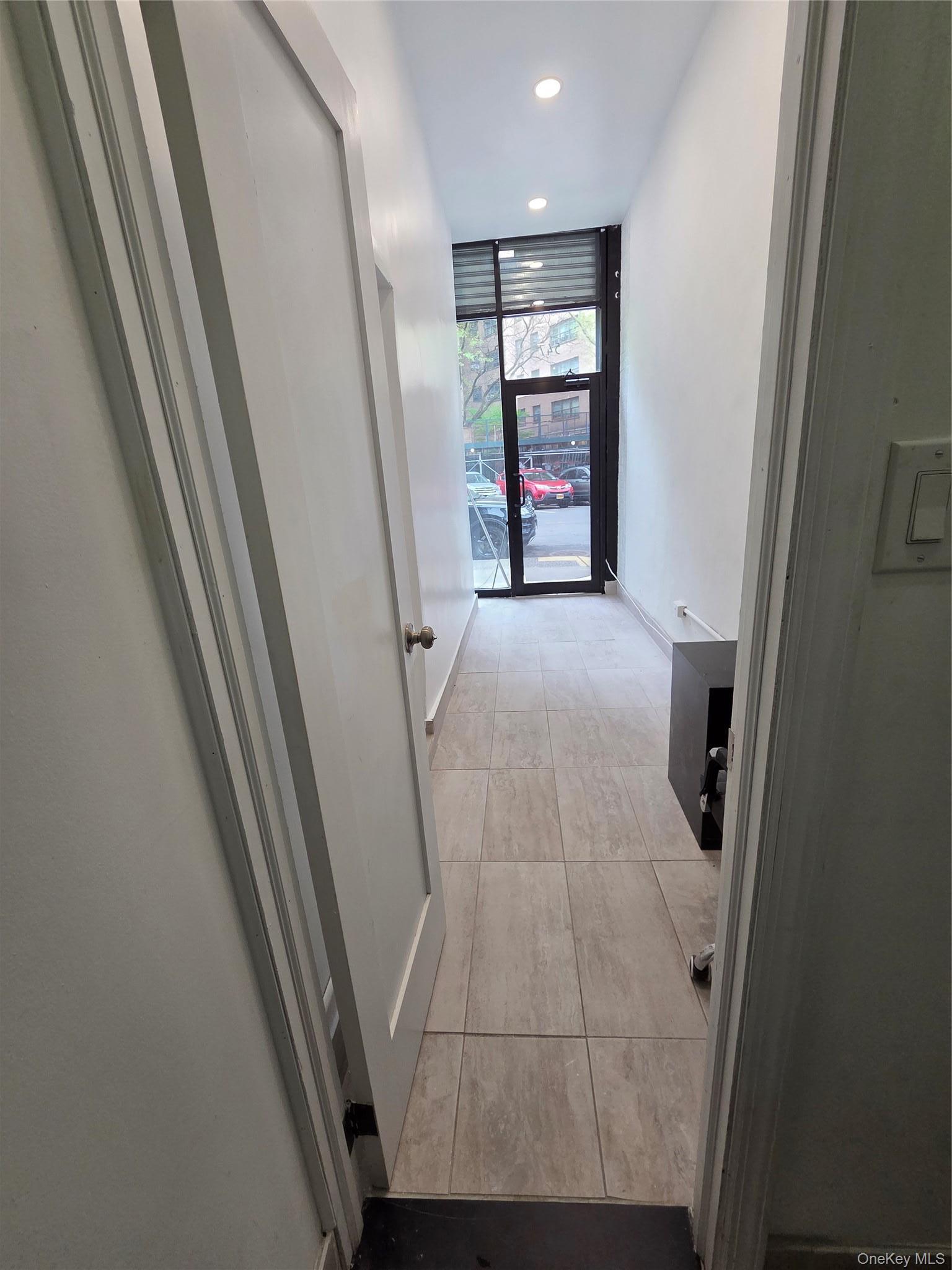 Commercial Lease 137th  Bronx, NY 10454, MLS-986040-7