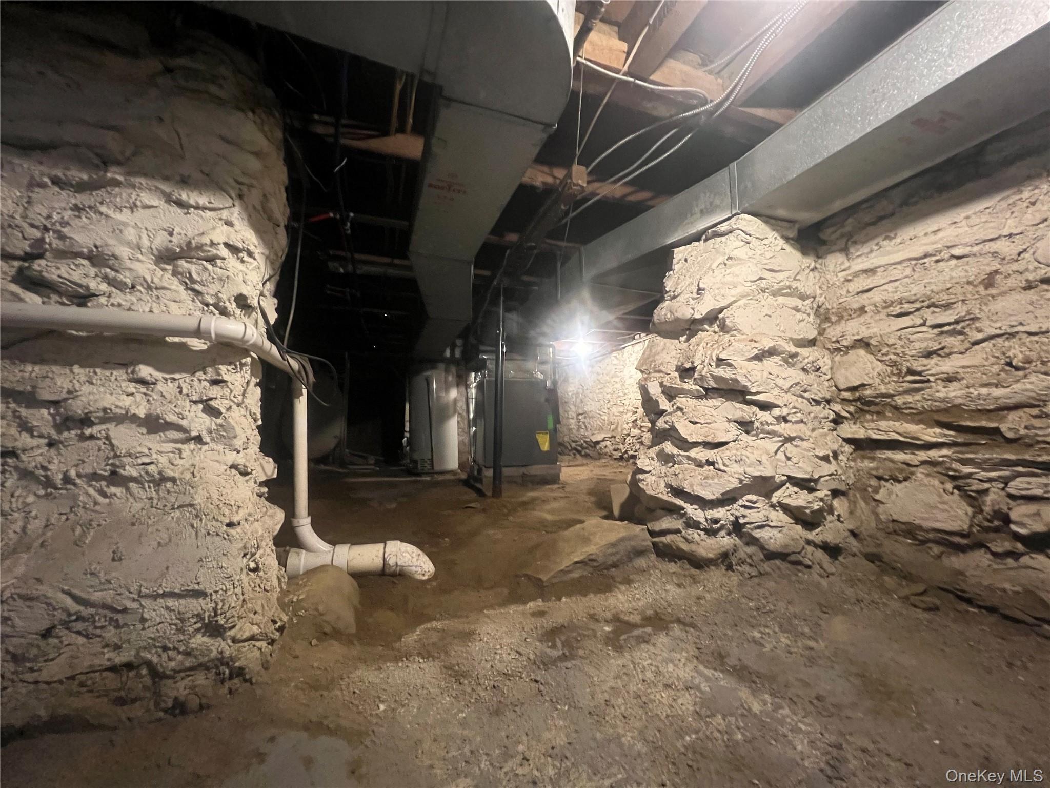 Single Family Smith  Dutchess County, NY 12601, MLS-986060-40