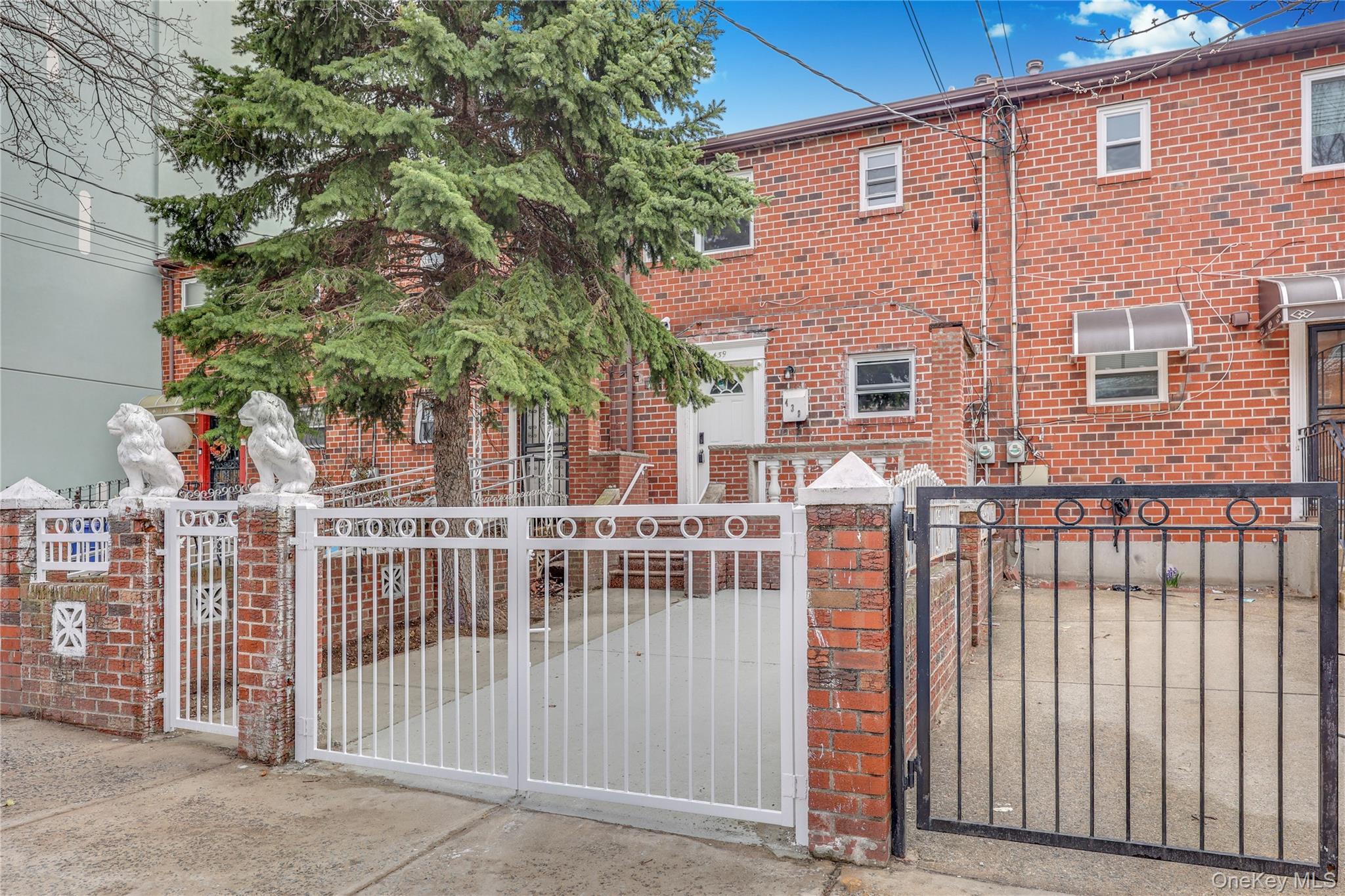 Single Family Vermont  Brooklyn, NY 11207, MLS-986080-2