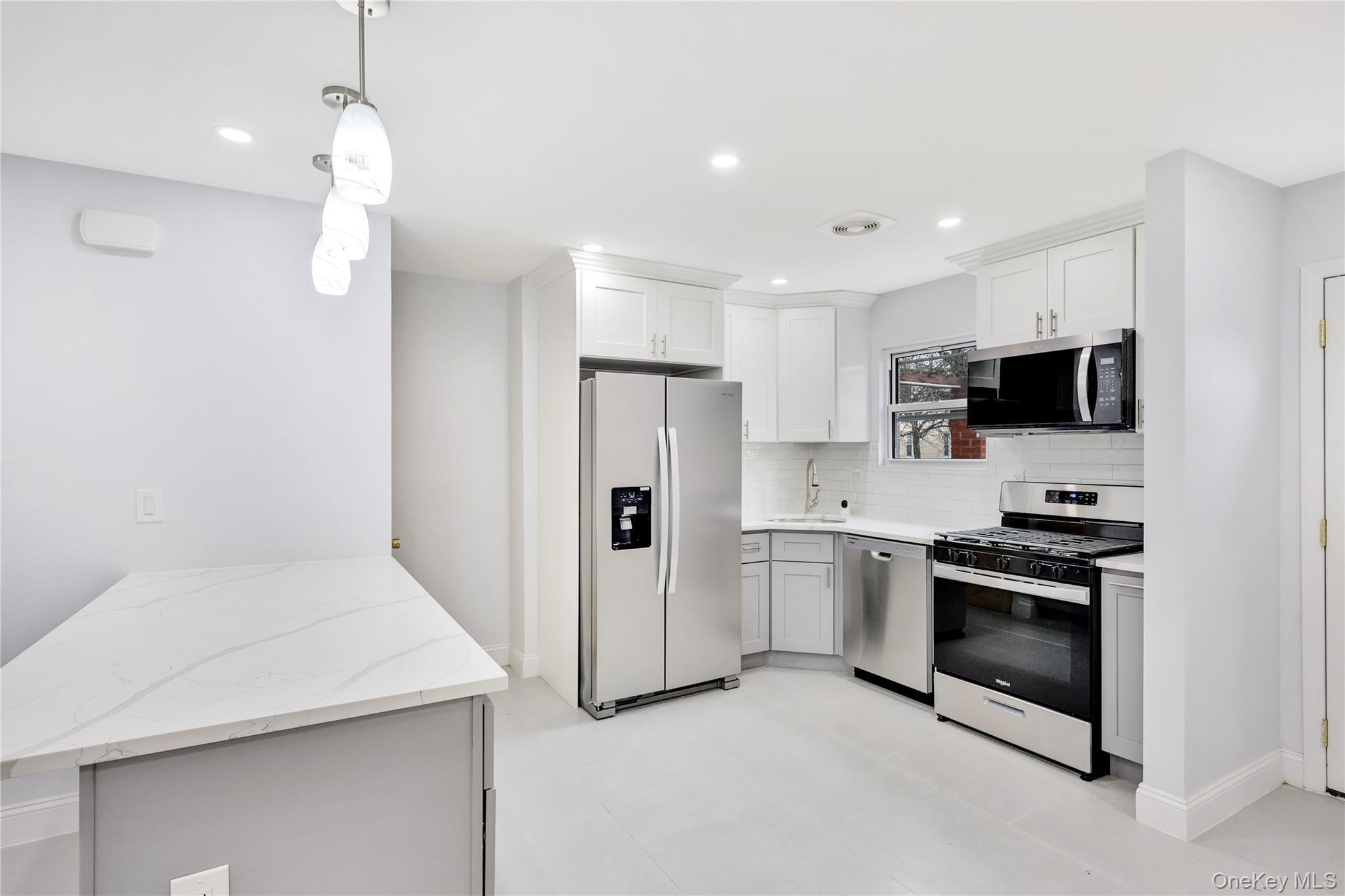 Single Family Vermont  Brooklyn, NY 11207, MLS-986080-4