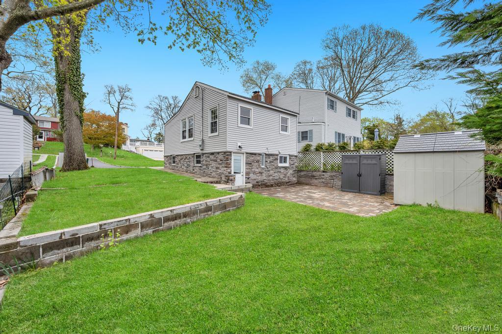 Single Family Cedar  Suffolk County, NY 11792, MLS-986087-5