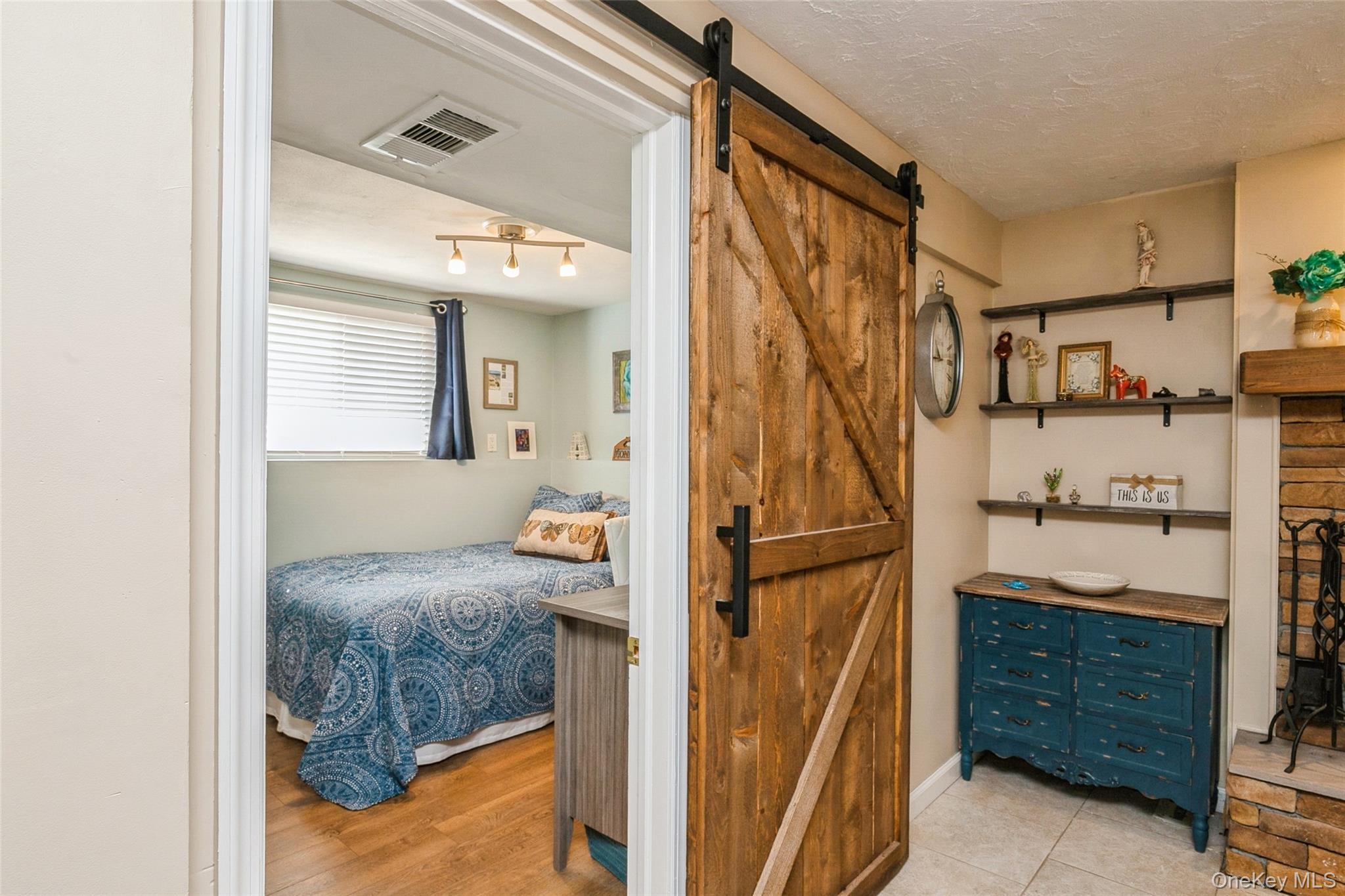 Single Family Ripley  Suffolk County, NY 11768, MLS-986095-21