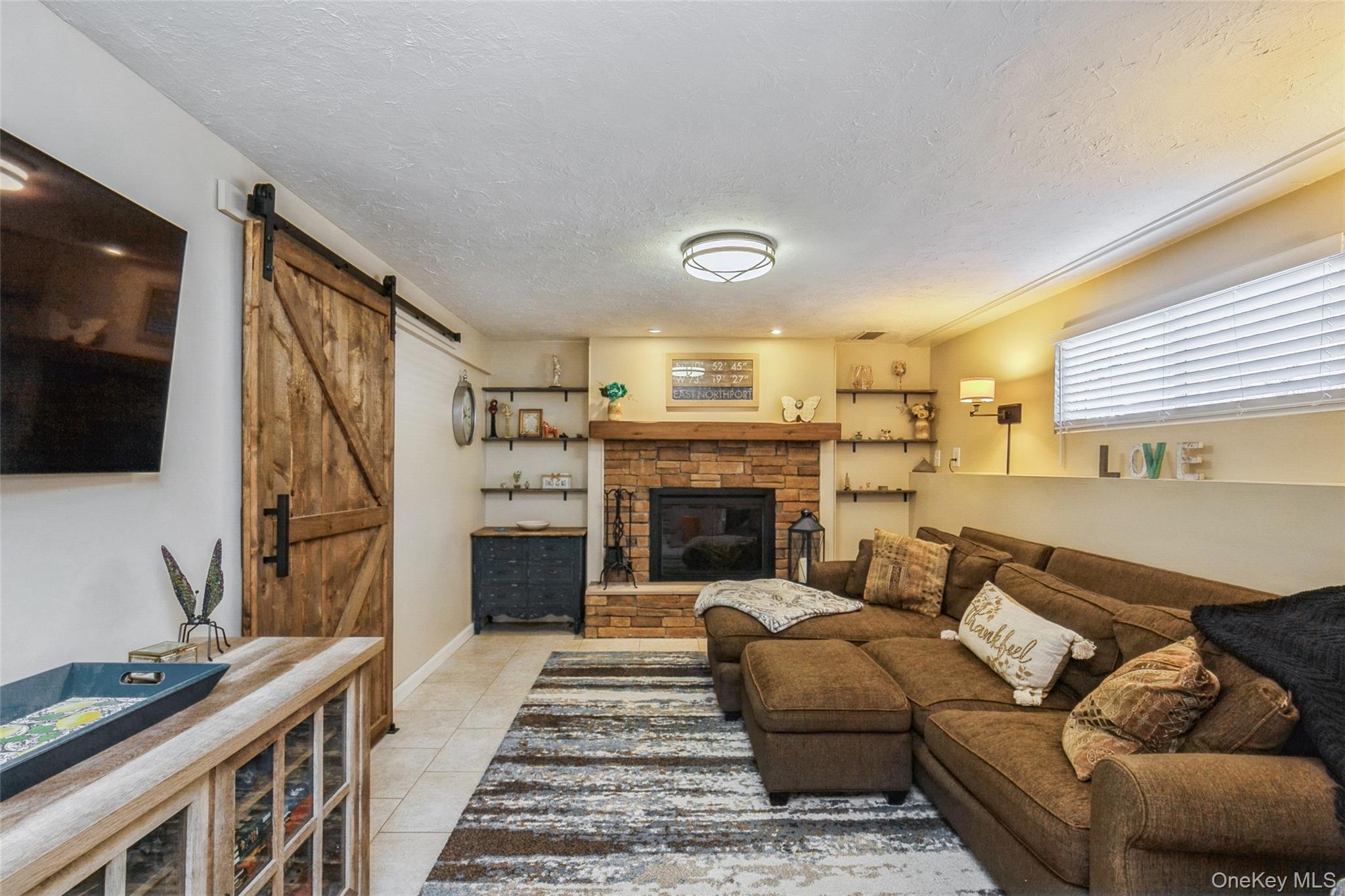 Single Family Ripley  Suffolk County, NY 11768, MLS-986095-22