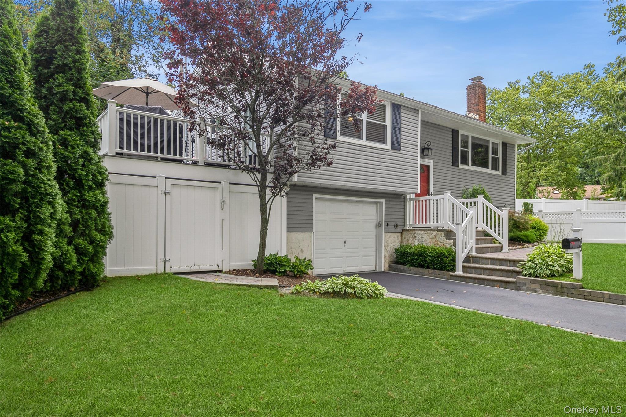 Single Family Ripley  Suffolk County, NY 11768, MLS-986095-26