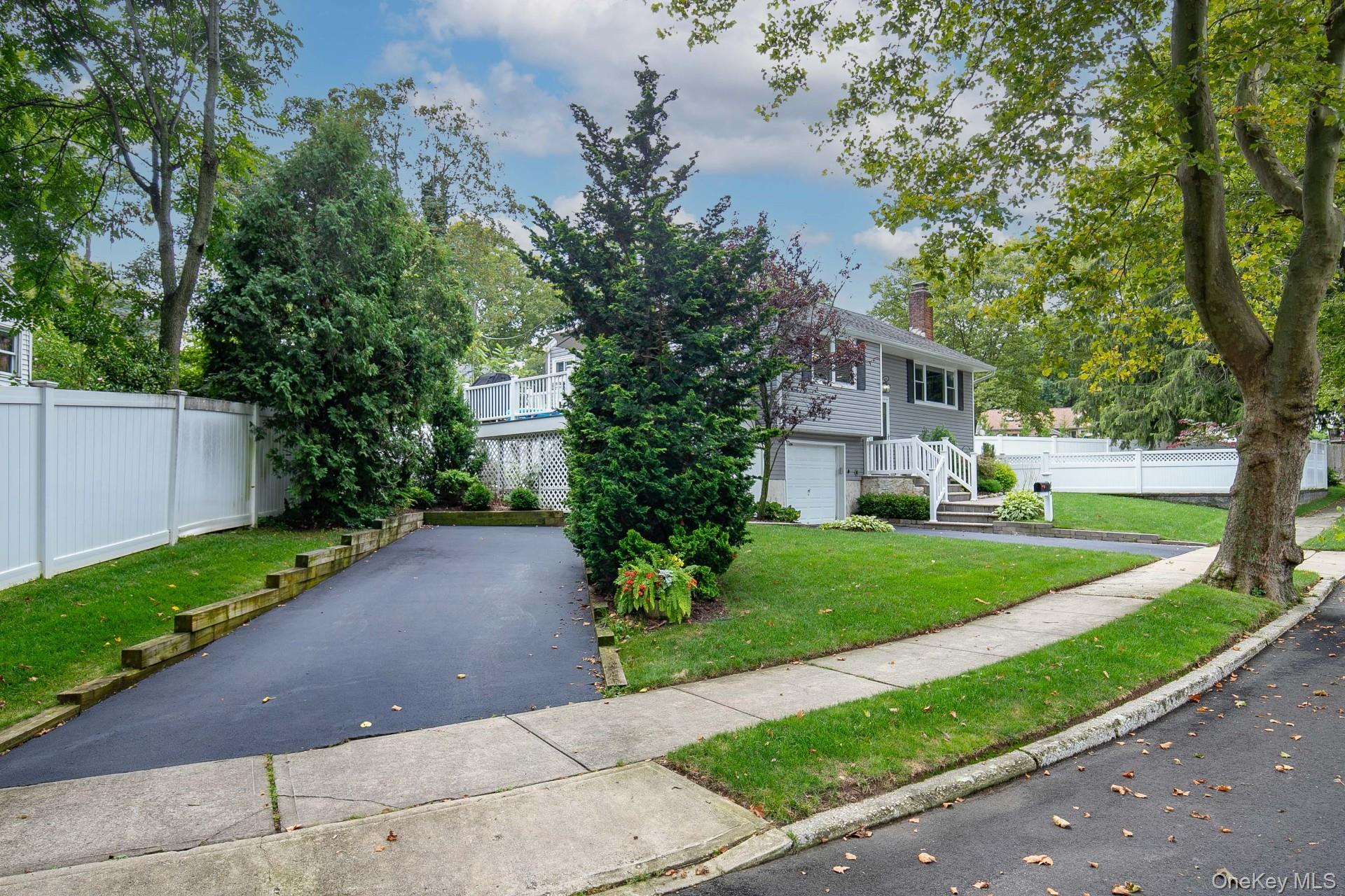 Single Family Ripley  Suffolk County, NY 11768, MLS-986095-3