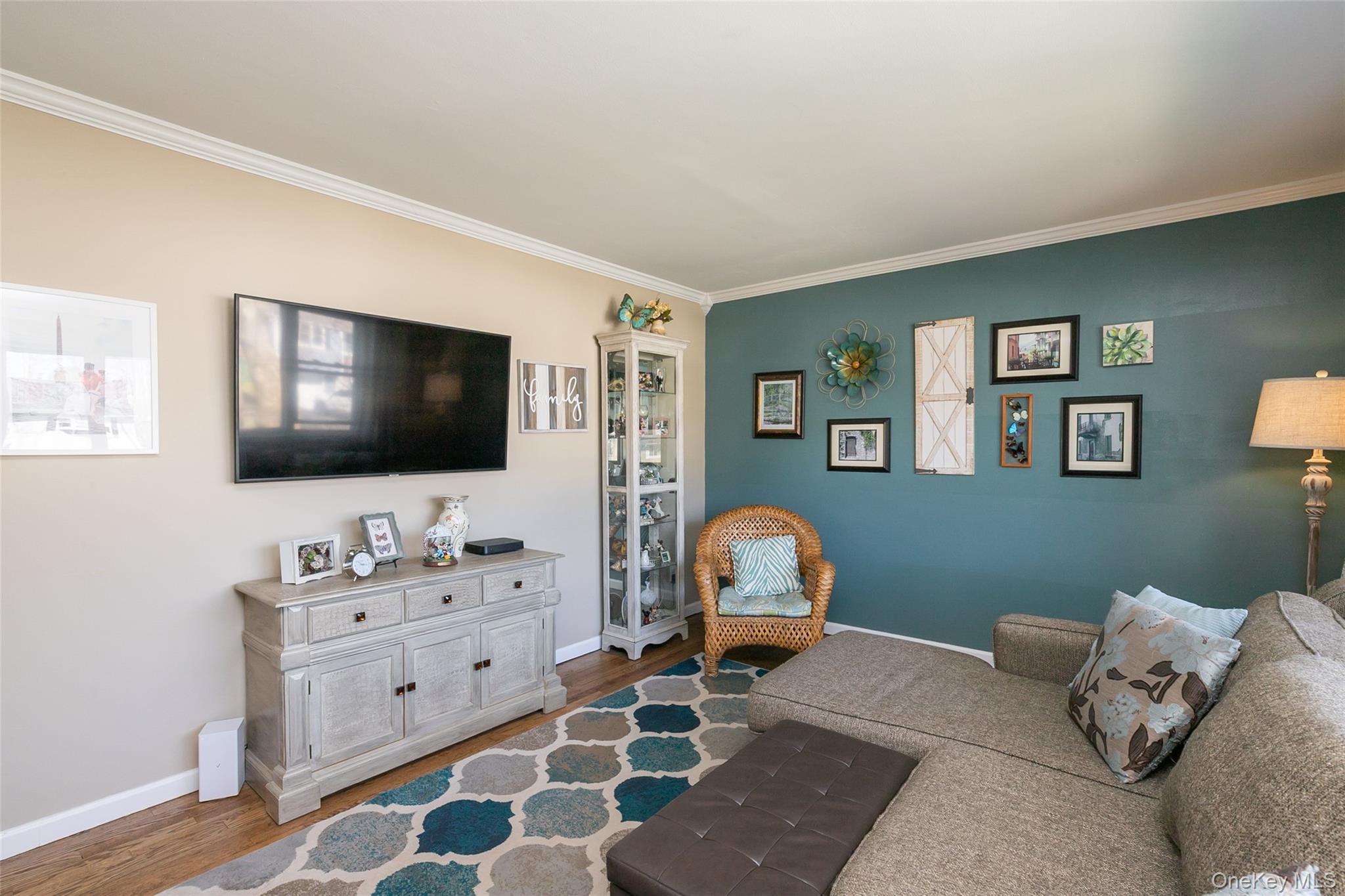 Single Family Ripley  Suffolk County, NY 11768, MLS-986095-6