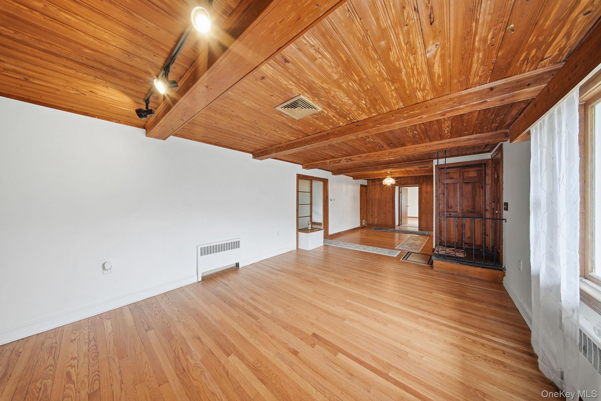 Single Family 5th  Orange County, NY 12550, MLS-986100-6