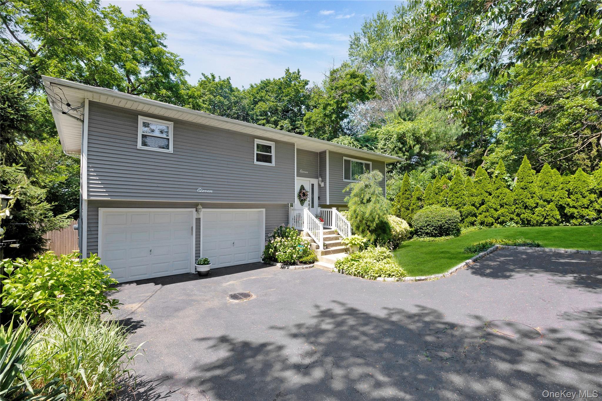 Single Family Margaret  Suffolk County, NY 11743, MLS-986101-2