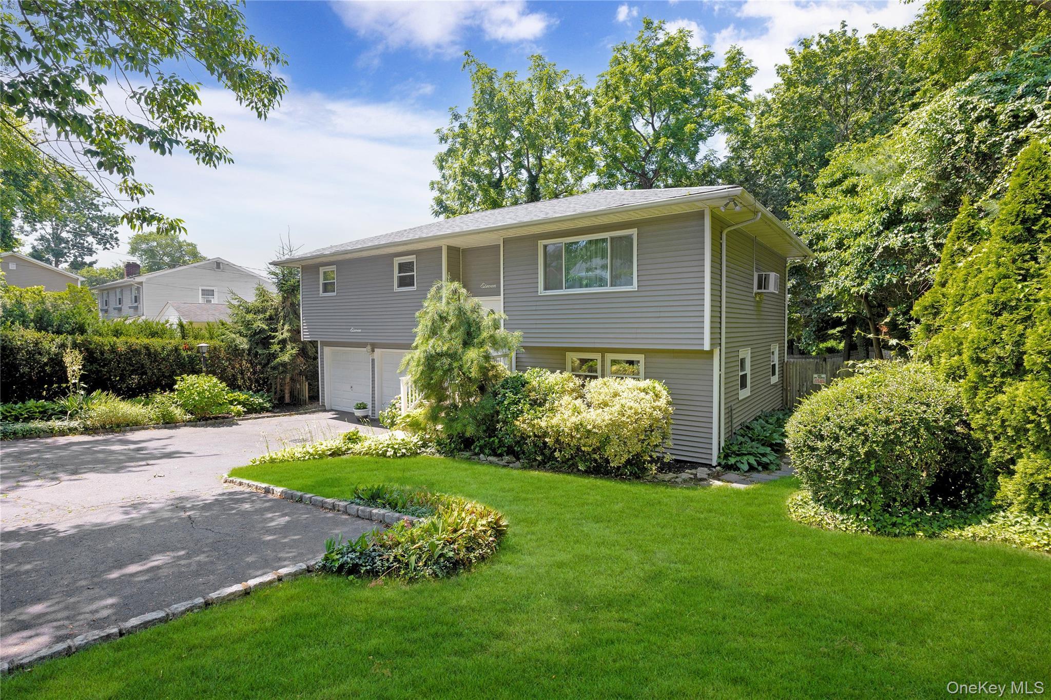 Single Family Margaret  Suffolk County, NY 11743, MLS-986101-3