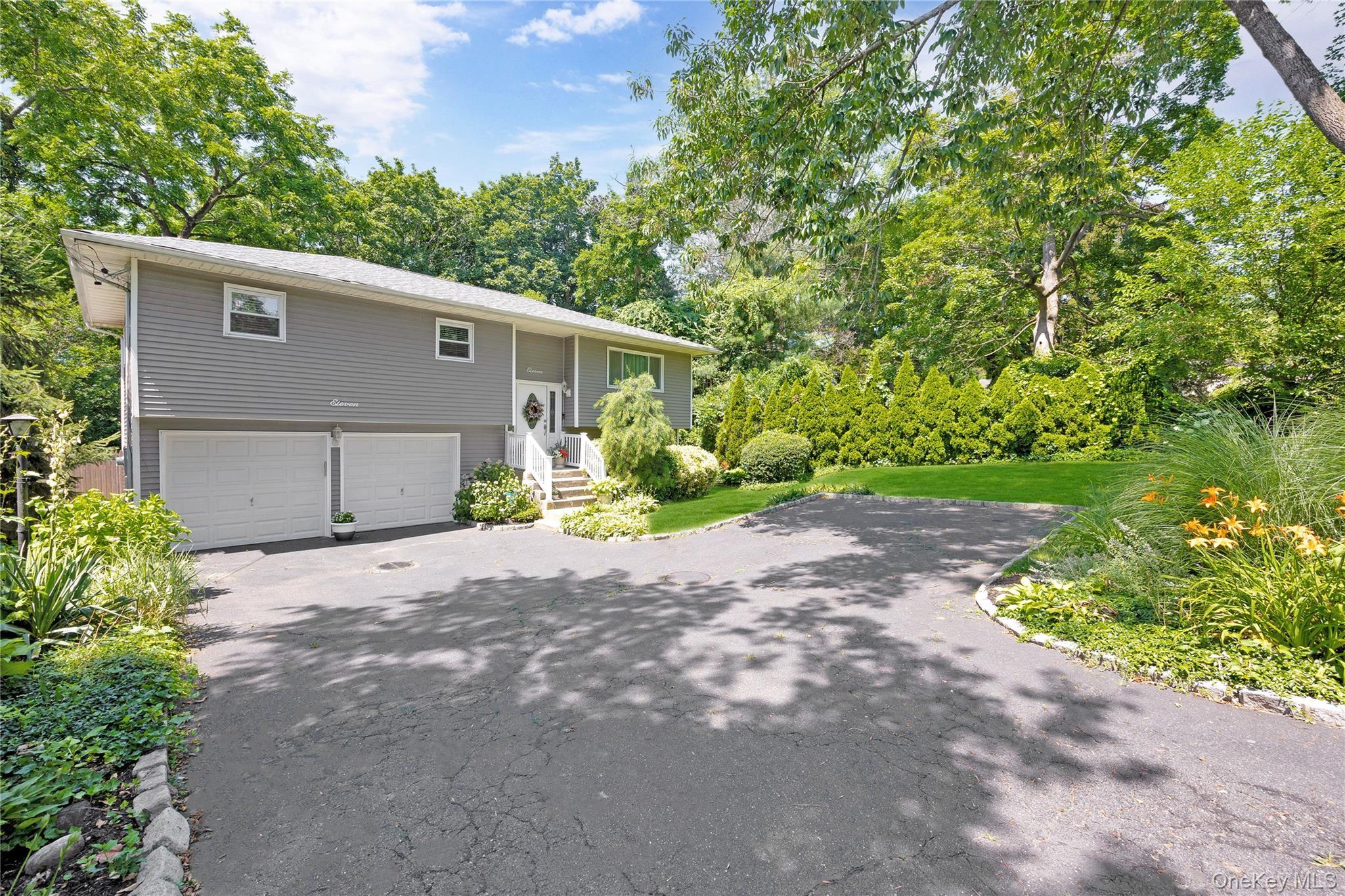 Single Family Margaret  Suffolk County, NY 11743, MLS-986101-4