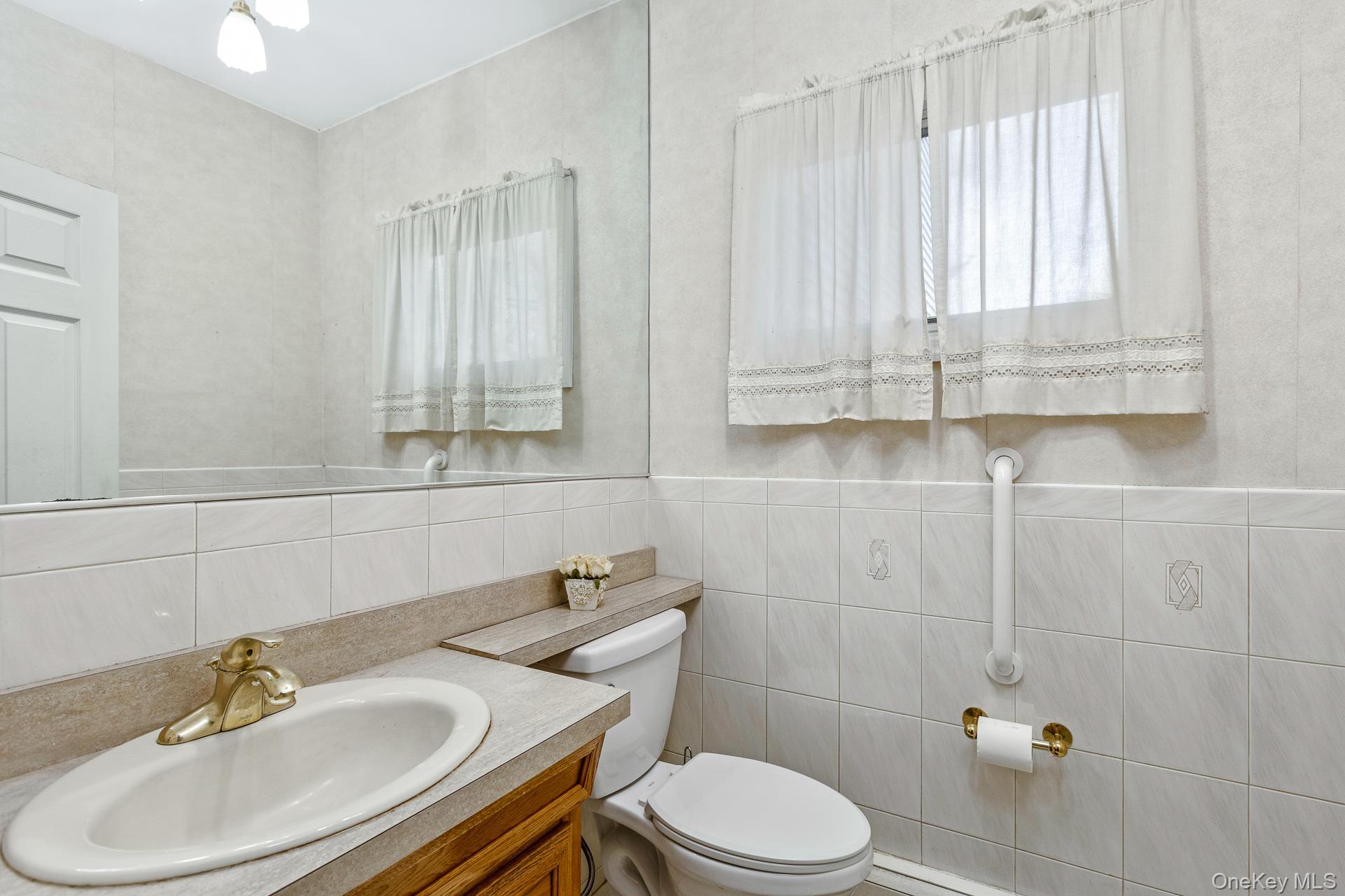 Single Family Krispin  Suffolk County, NY 11733, MLS-986107-12