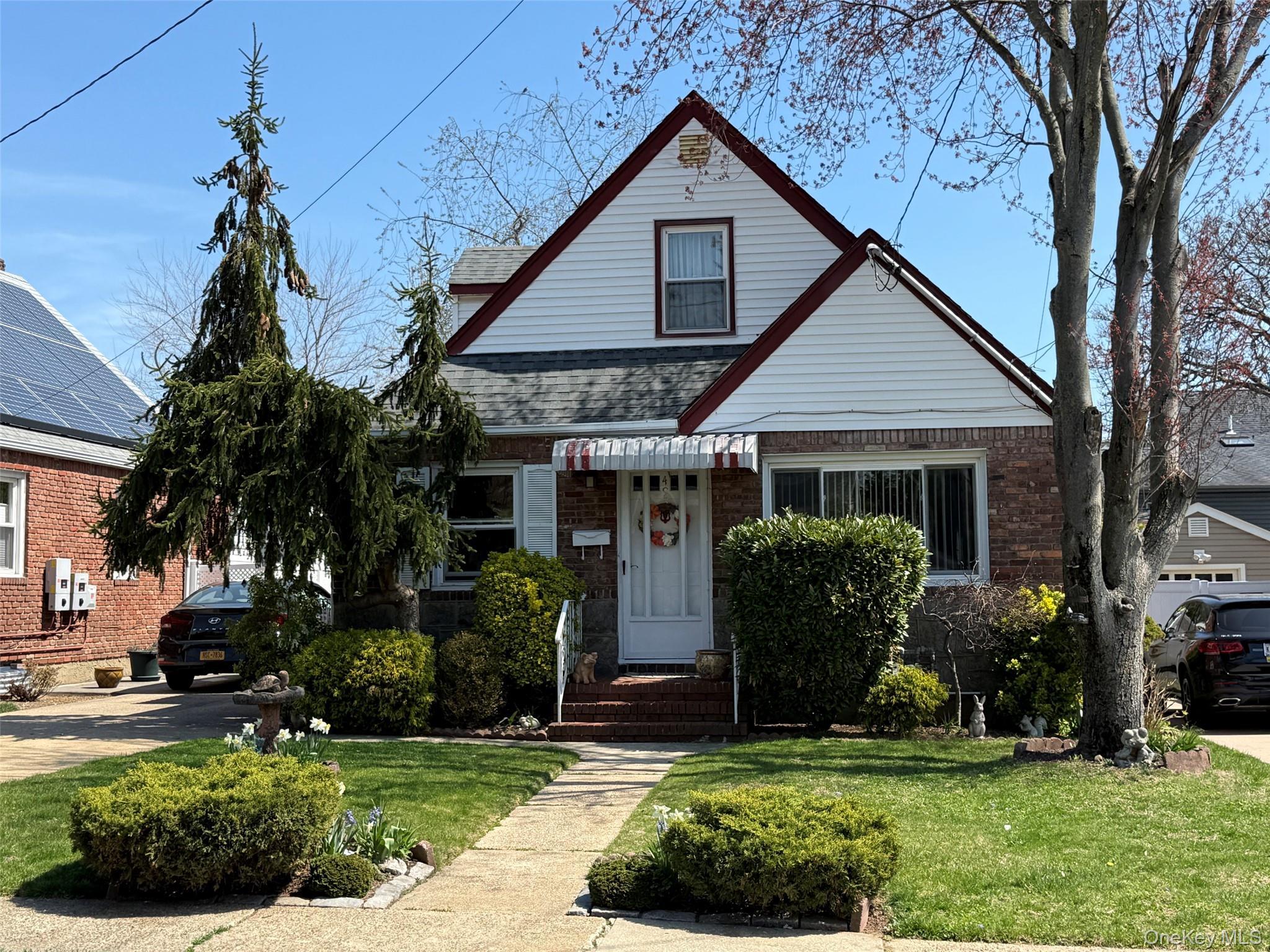 Single Family Harding  Nassau County, NY 11552, MLS-986123-2