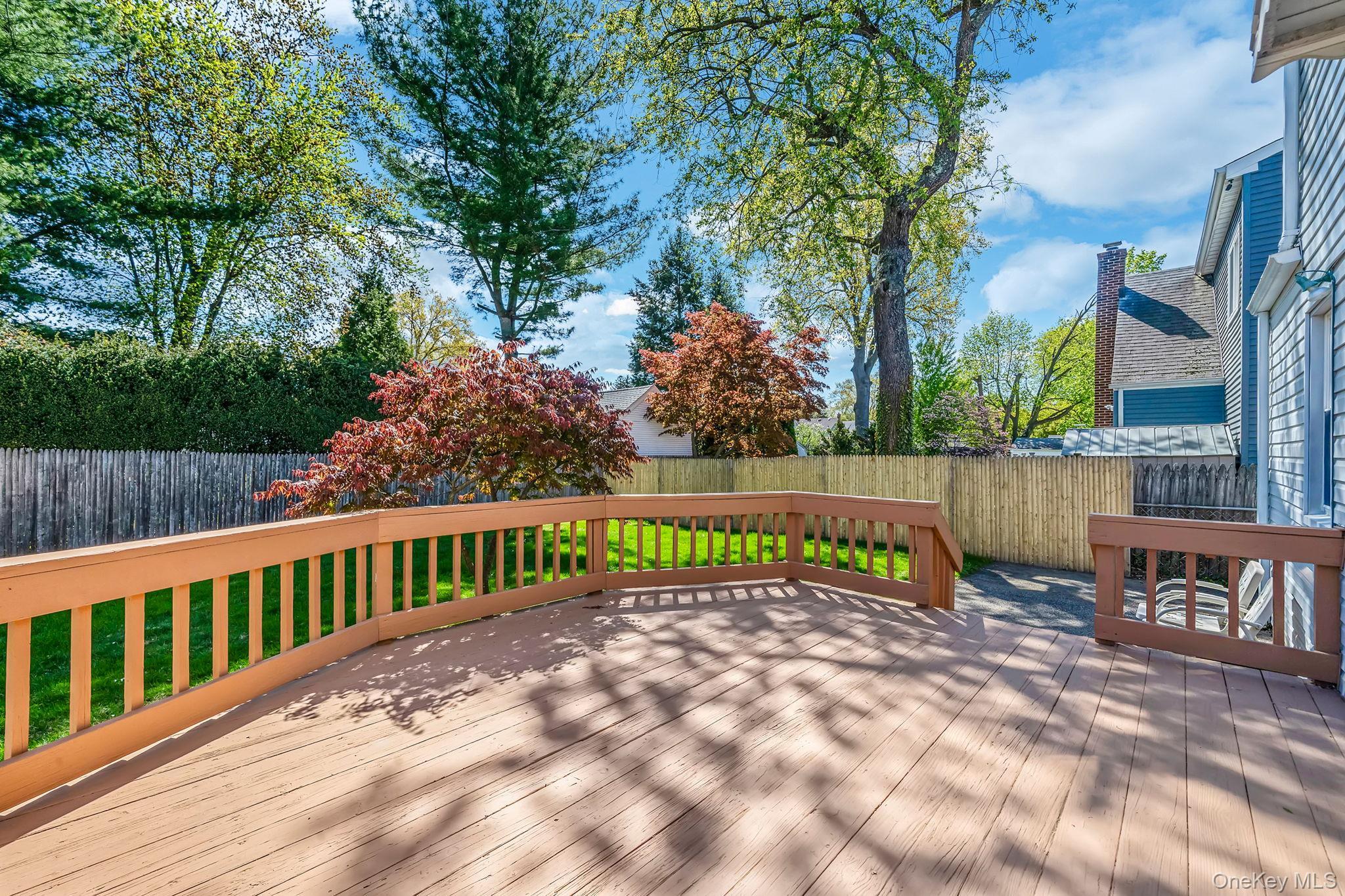 Single Family Miller  Nassau County, NY 11542, MLS-986132-28