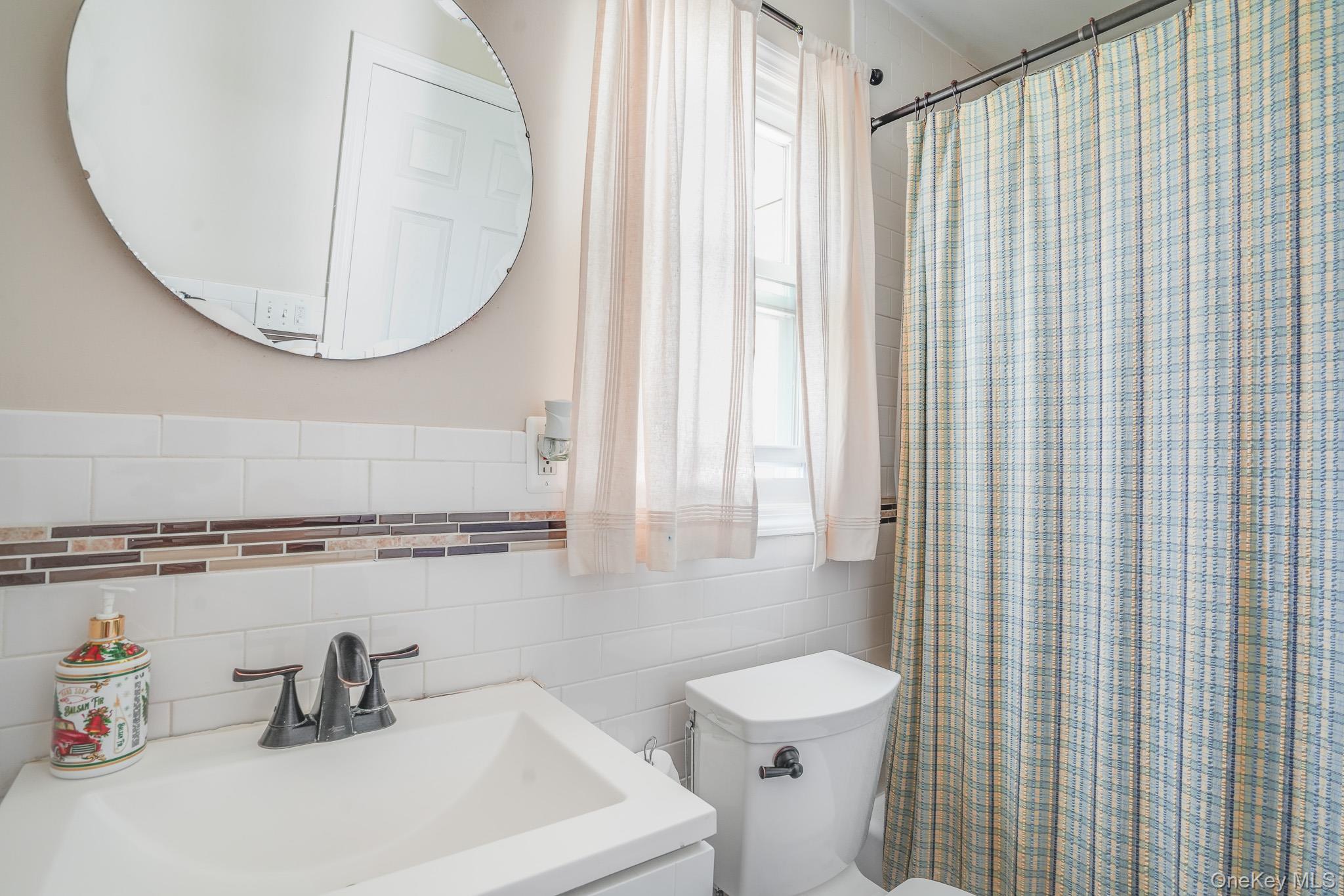 Single Family Meadow Sweet  Westchester County, NY 10567, MLS-986133-21