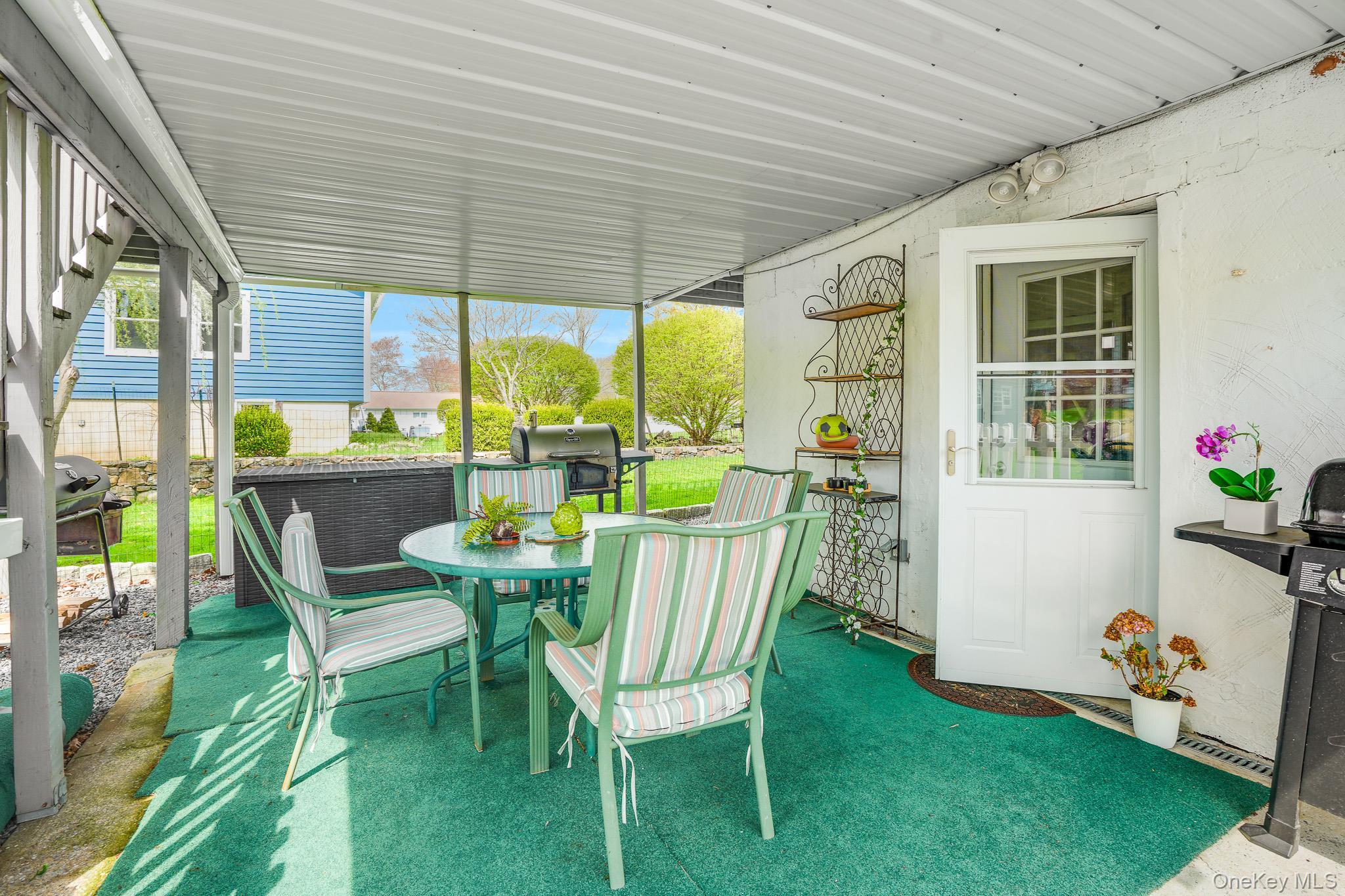 Single Family Meadow Sweet  Westchester County, NY 10567, MLS-986133-28