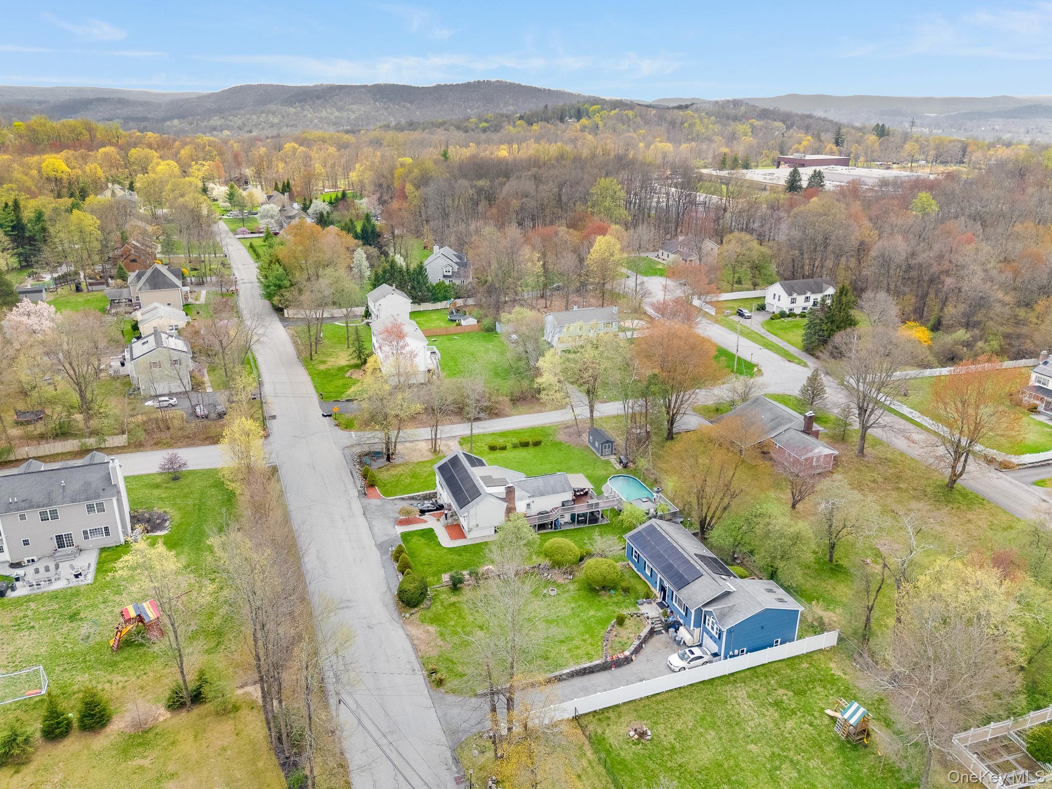 Single Family Meadow Sweet  Westchester County, NY 10567, MLS-986133-36