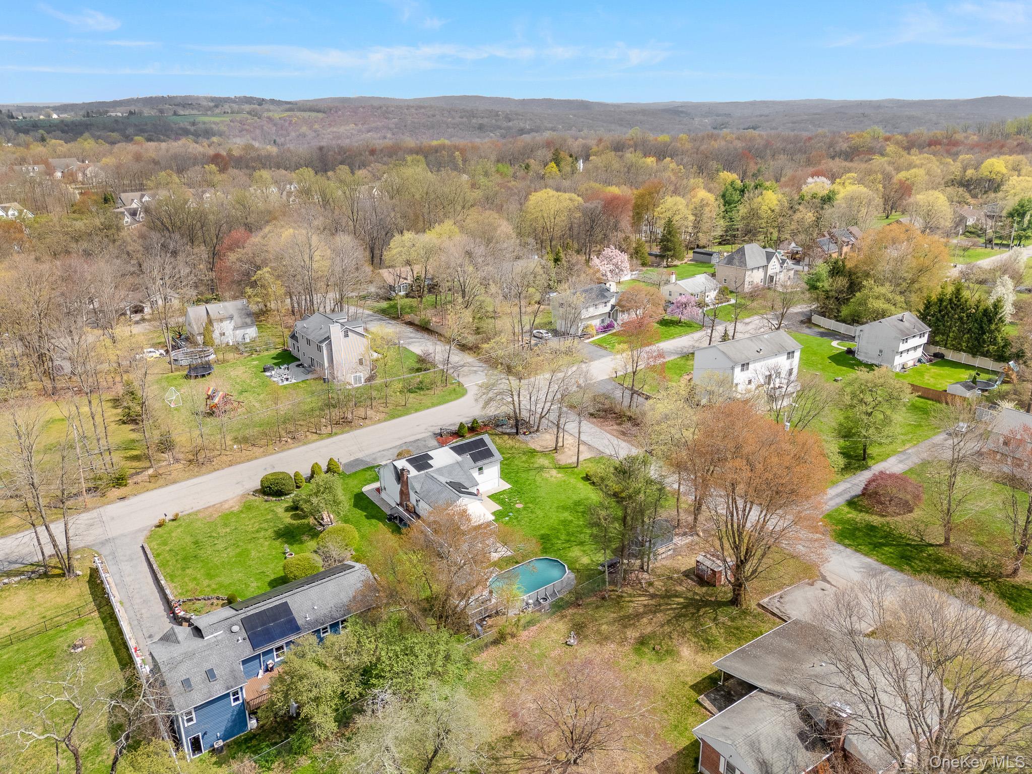 Single Family Meadow Sweet  Westchester County, NY 10567, MLS-986133-37