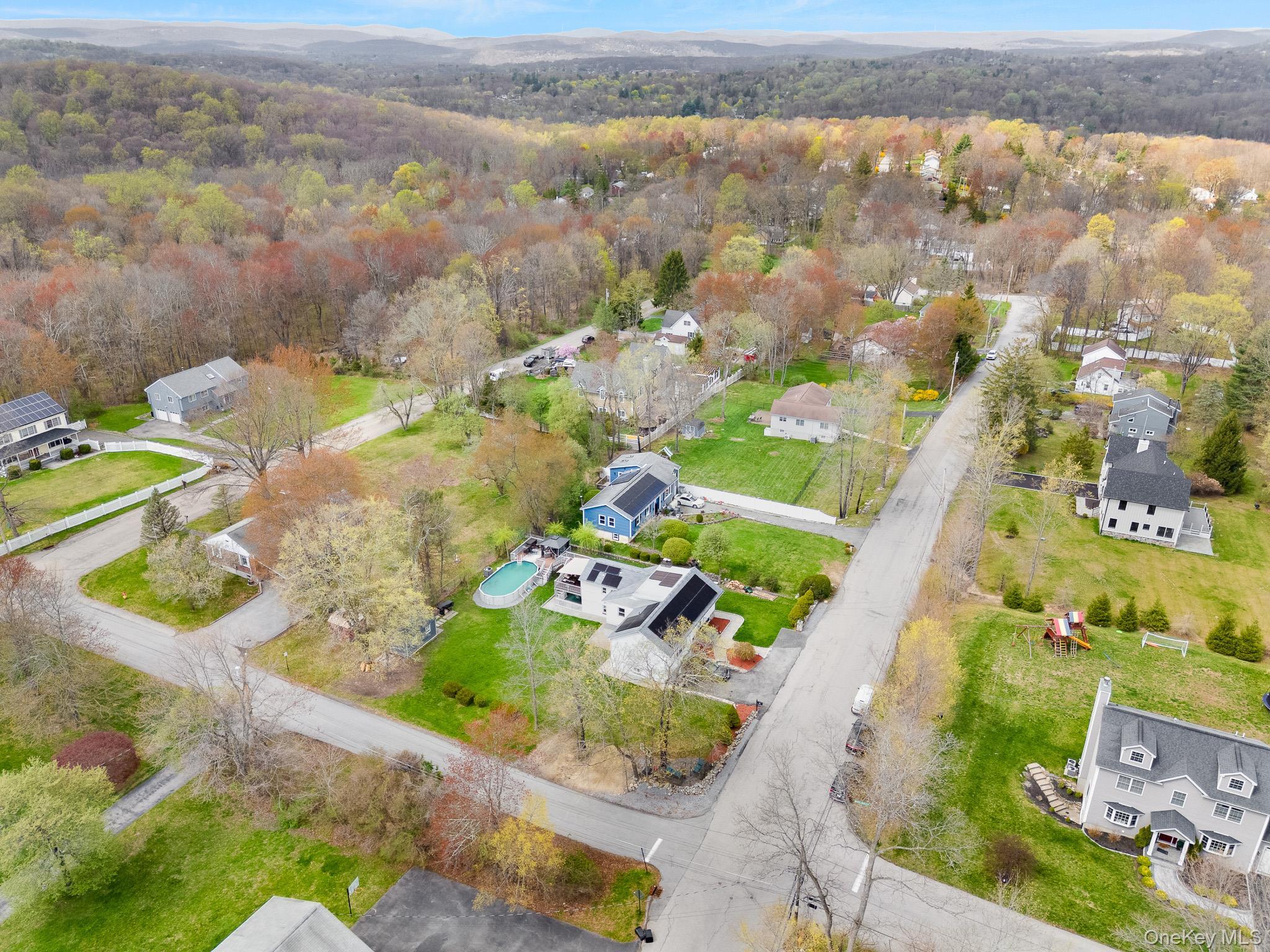 Single Family Meadow Sweet  Westchester County, NY 10567, MLS-986133-38