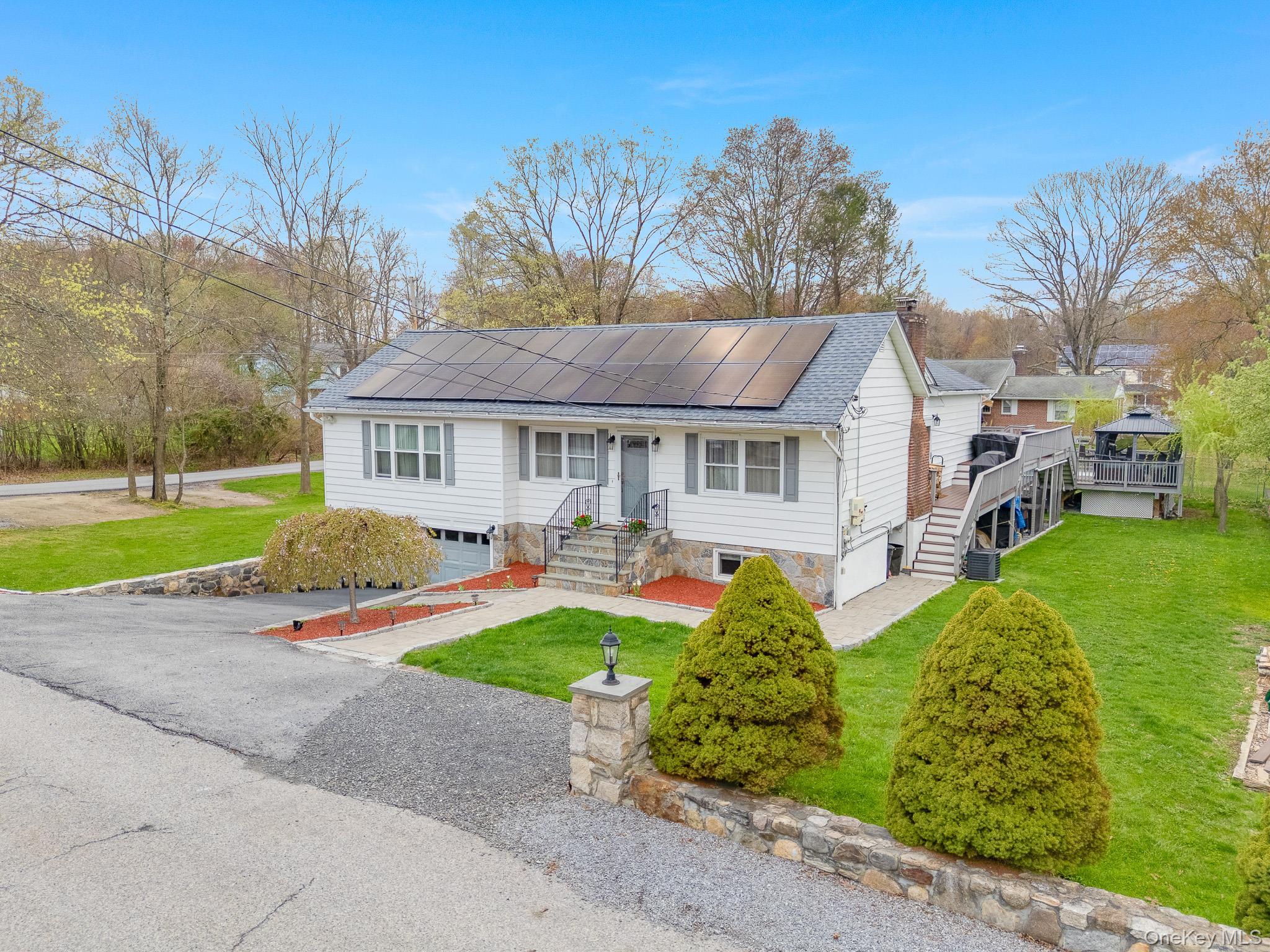 Single Family Meadow Sweet  Westchester County, NY 10567, MLS-986133-4