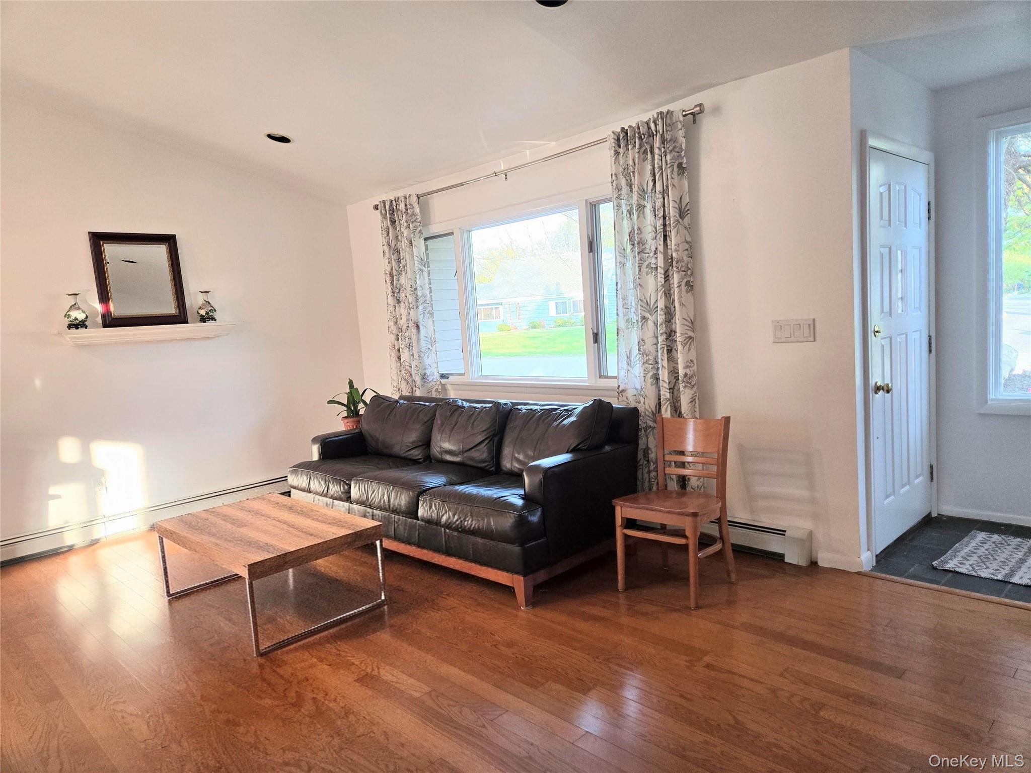 Single Family Farsund  Westchester County, NY 10598, MLS-986146-2