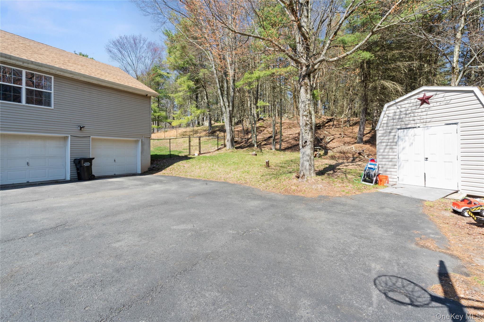 Single Family Marjorie  Sullivan County, NY 12701, MLS-986150-7