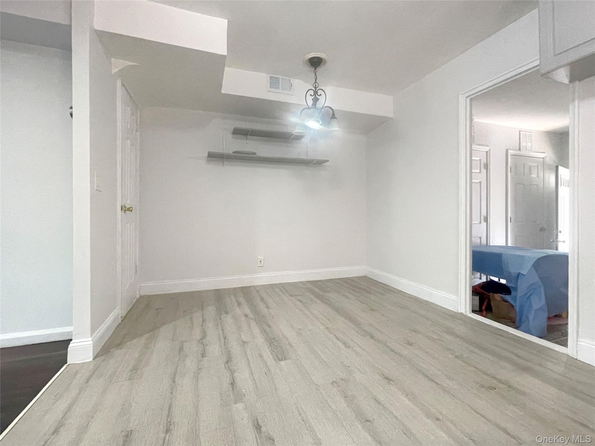 Single Family 223rd  Bronx, NY 10466, MLS-986152-10