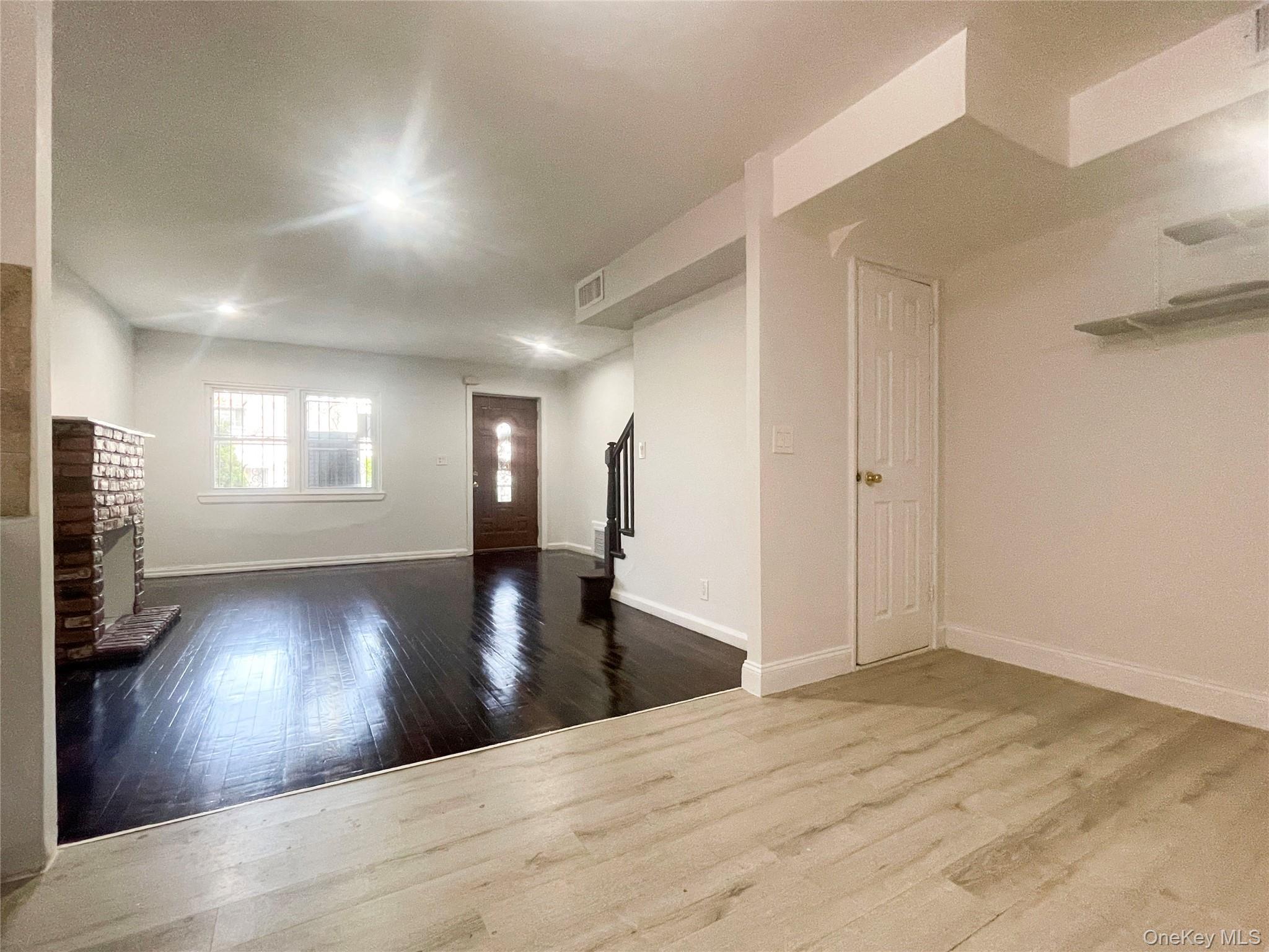 Single Family 223rd  Bronx, NY 10466, MLS-986152-13