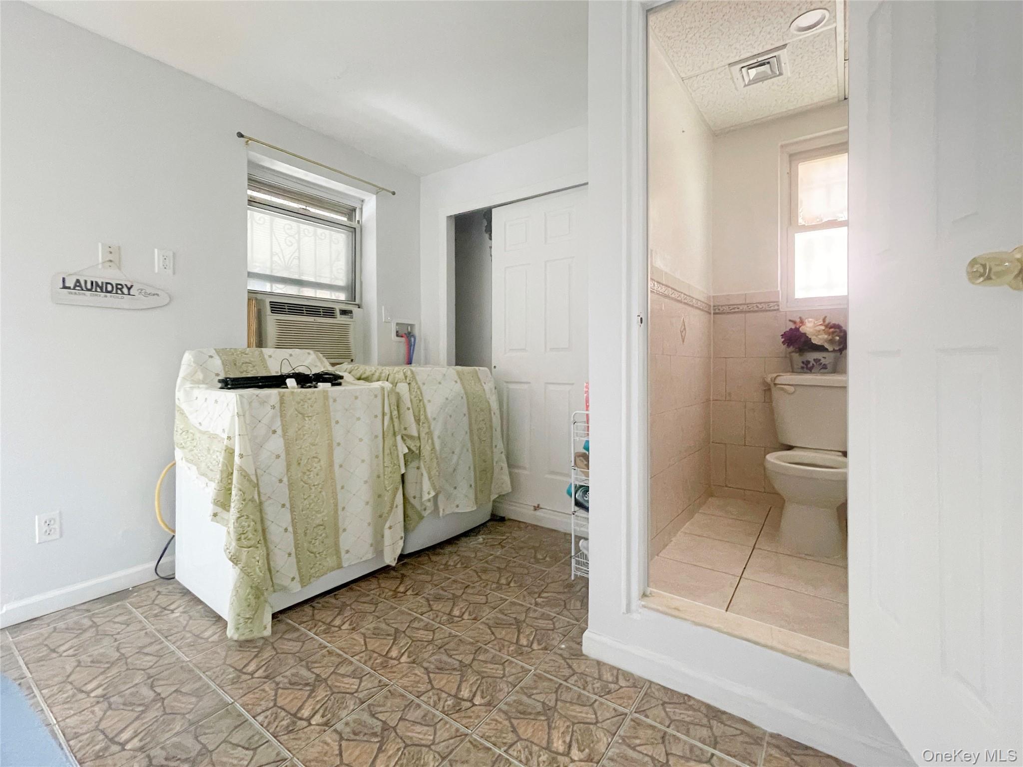 Single Family 223rd  Bronx, NY 10466, MLS-986152-29