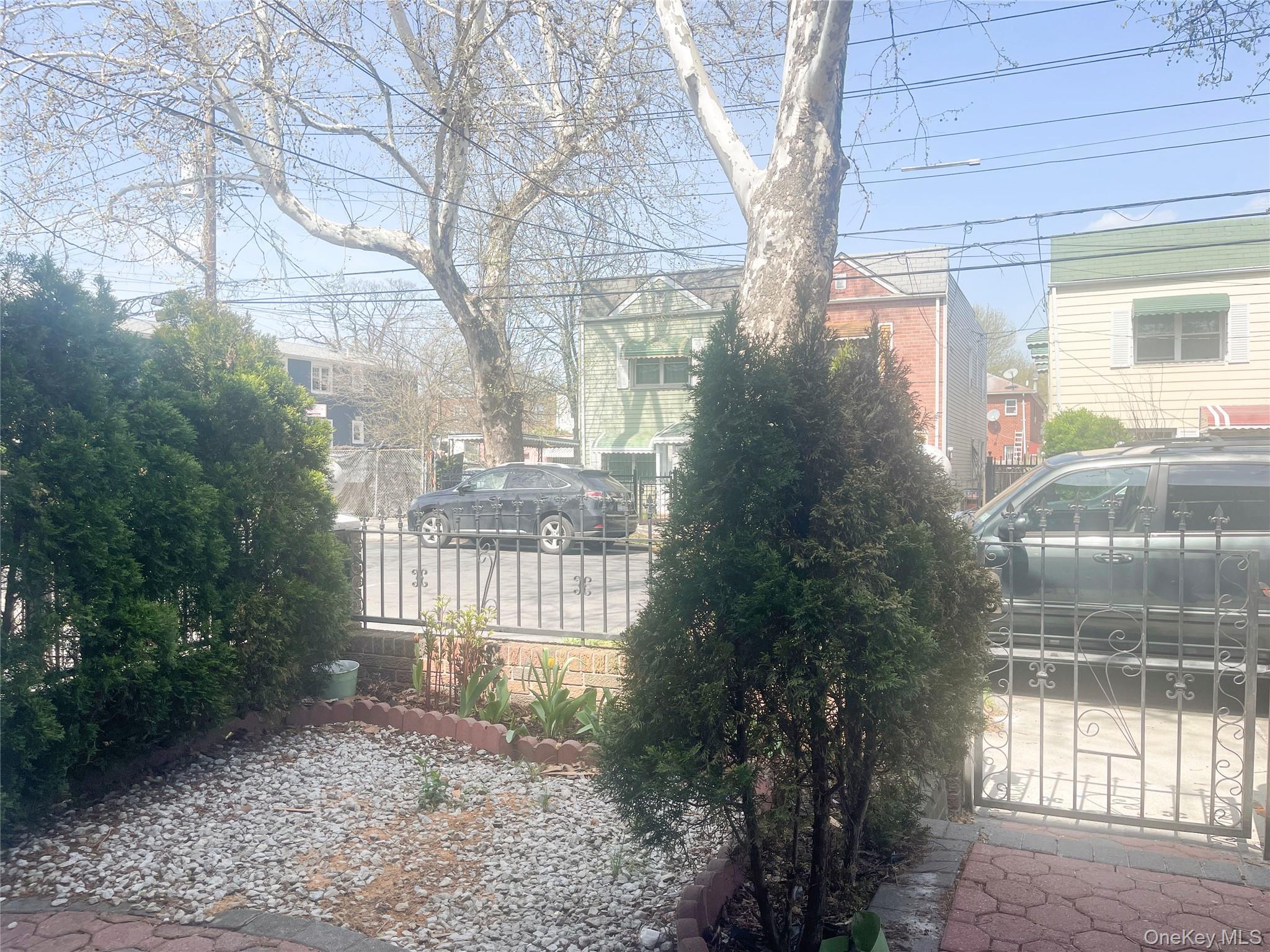 Single Family 223rd  Bronx, NY 10466, MLS-986152-3