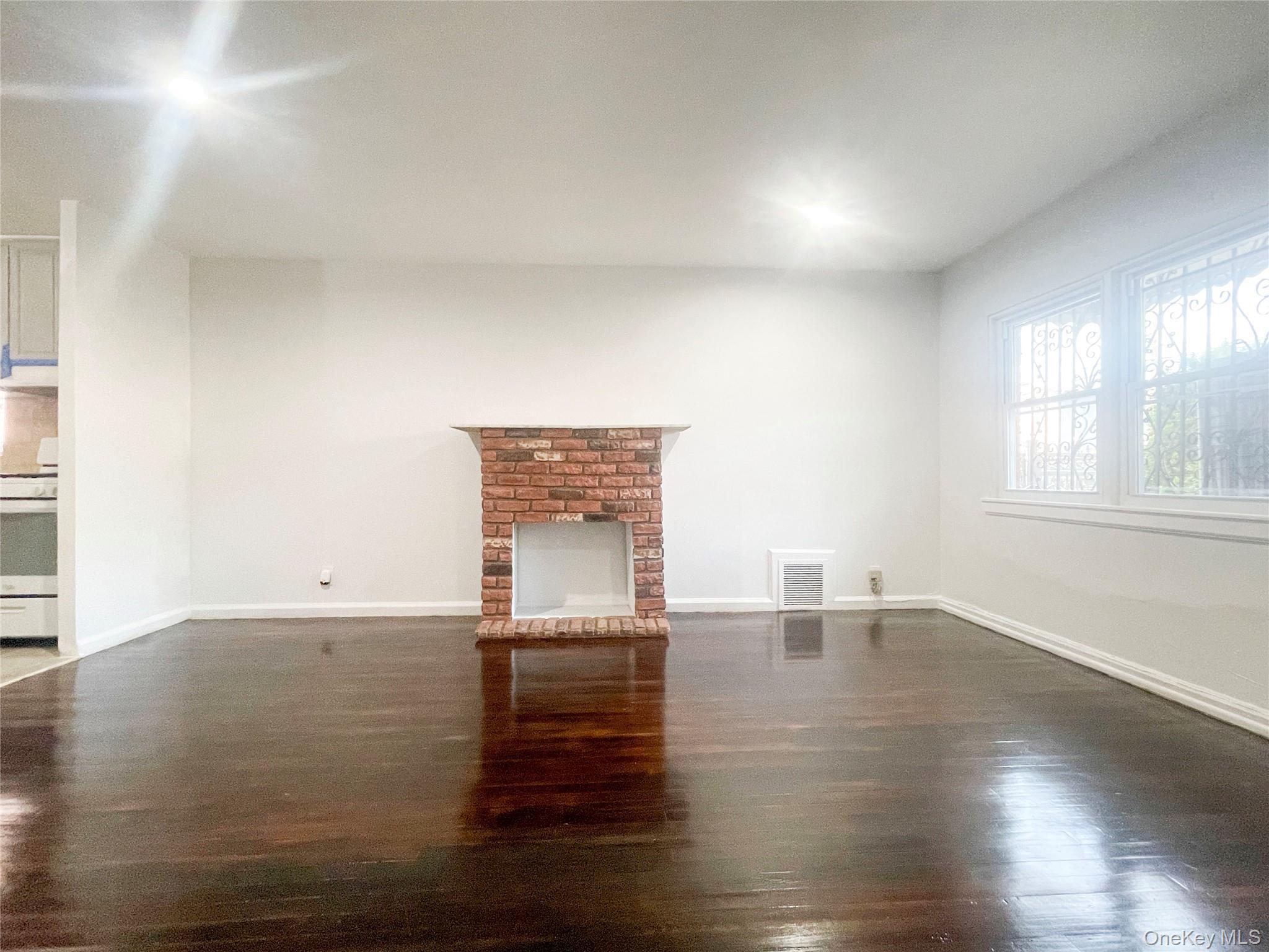 Single Family 223rd  Bronx, NY 10466, MLS-986152-6