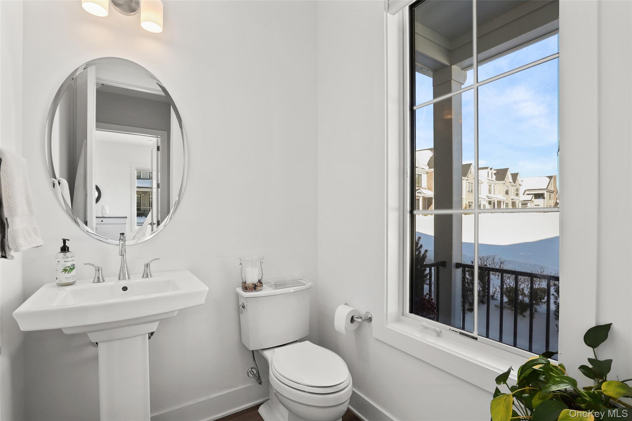 Condo Dewitt  Westchester County, NY 10514, MLS-986167-13