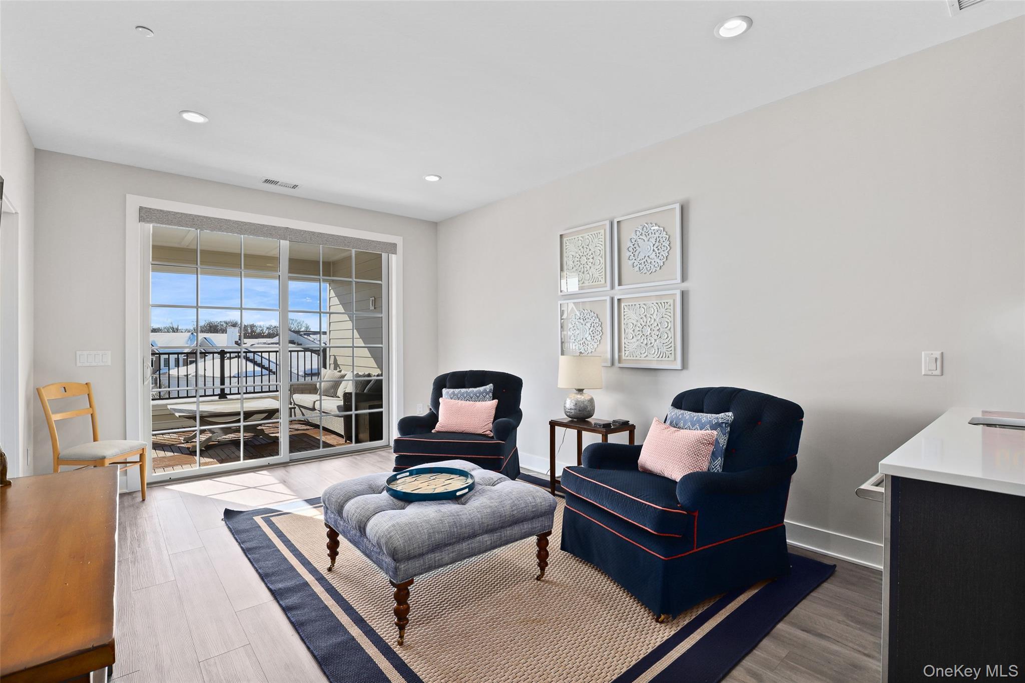 Condo Dewitt  Westchester County, NY 10514, MLS-986167-16