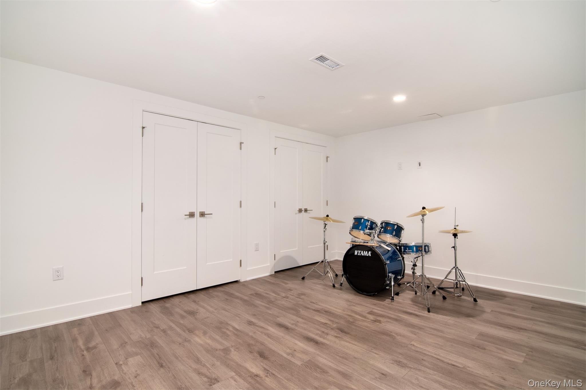 Condo Dewitt  Westchester County, NY 10514, MLS-986167-29