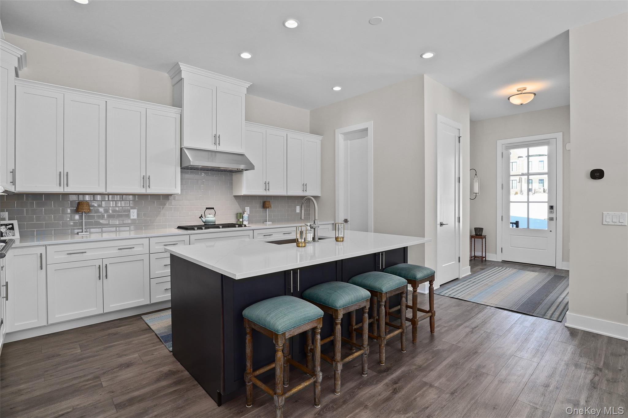 Condo Dewitt  Westchester County, NY 10514, MLS-986167-3