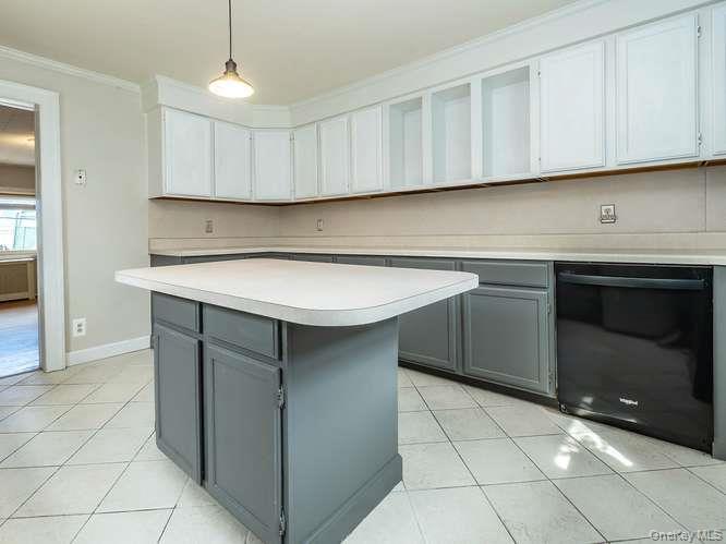 Single Family Grove Street Nassau County, NY 11547, MLS-986170-17