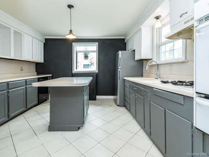 Single Family Grove Street Nassau County, NY 11547, MLS-986170-18