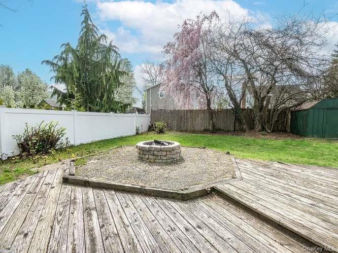 Single Family Grove Street Nassau County, NY 11547, MLS-986170-33