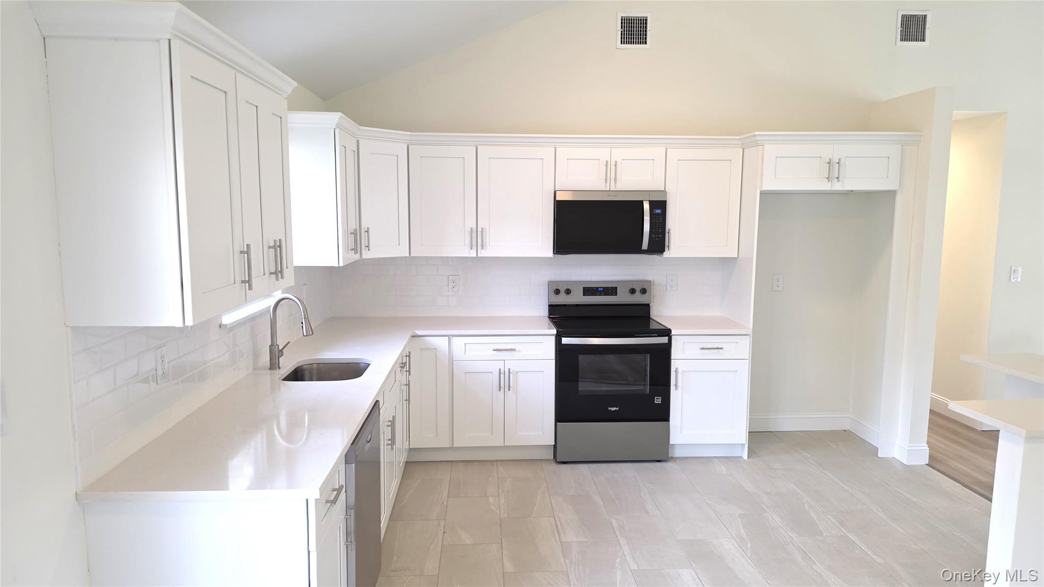 Single Family Murray  Suffolk County, NY 11727, MLS-986187-2